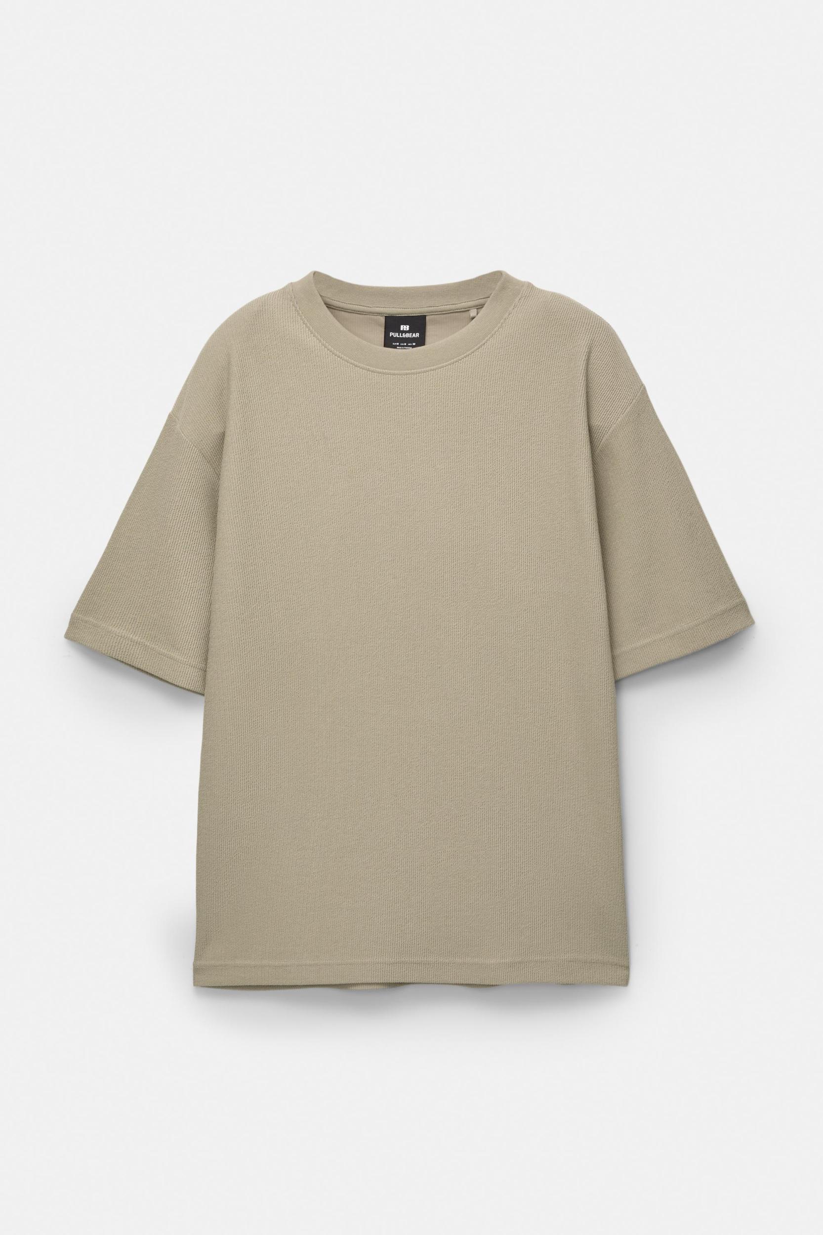 Textured short sleeve sweatshirt Product Image