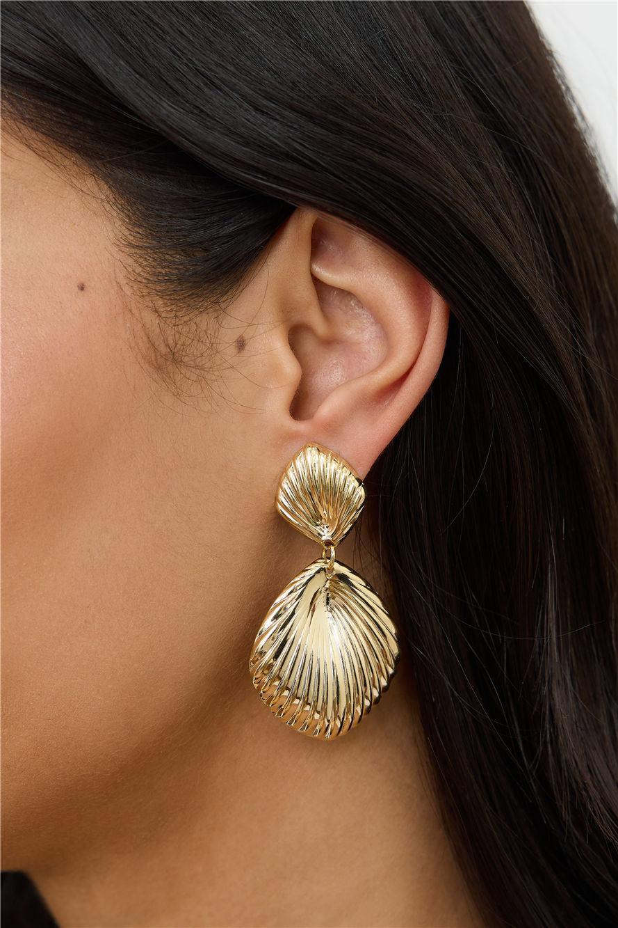 18k Gold Plated Shells Earrings Gold Product Image