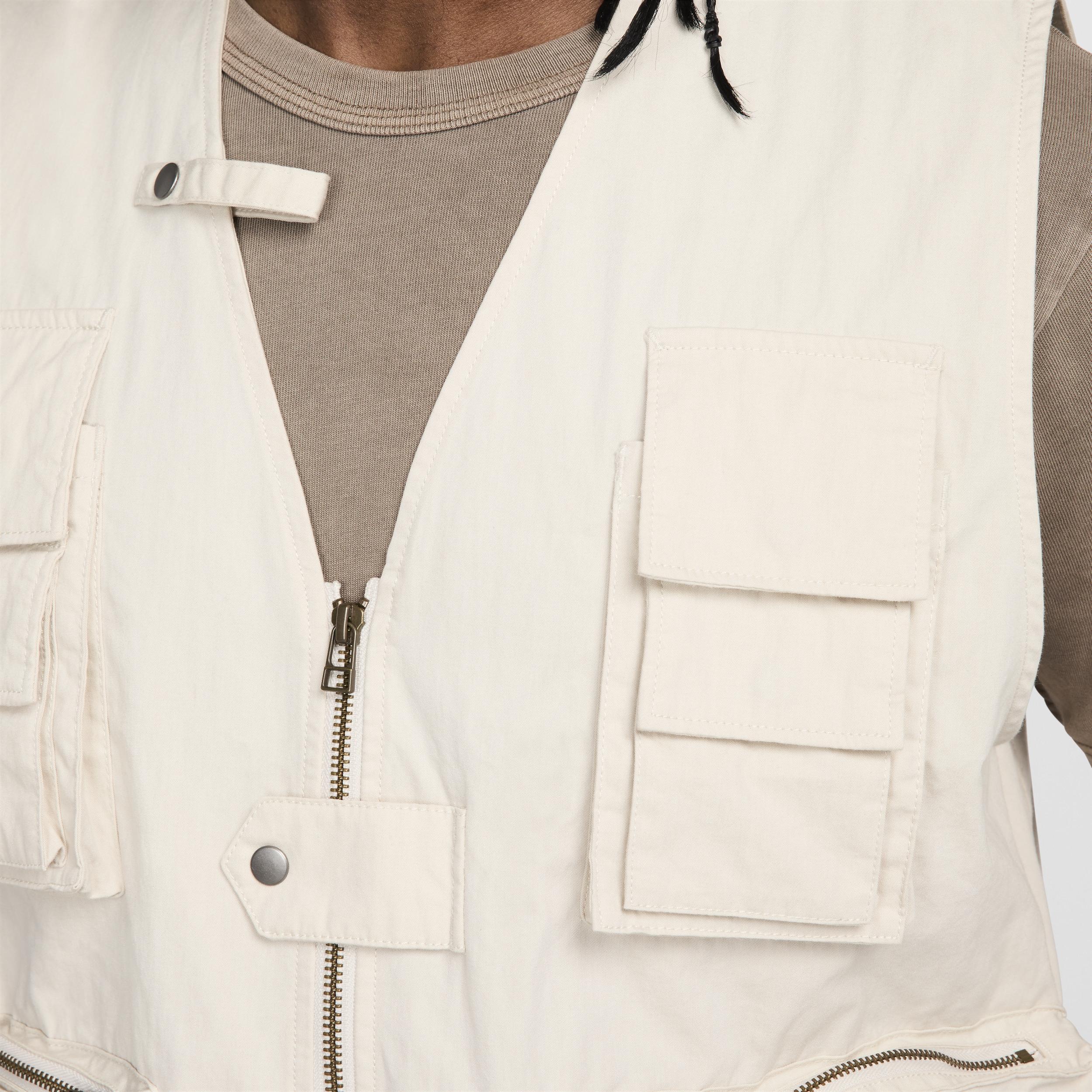 Nike Life Men's Utility Vest Product Image