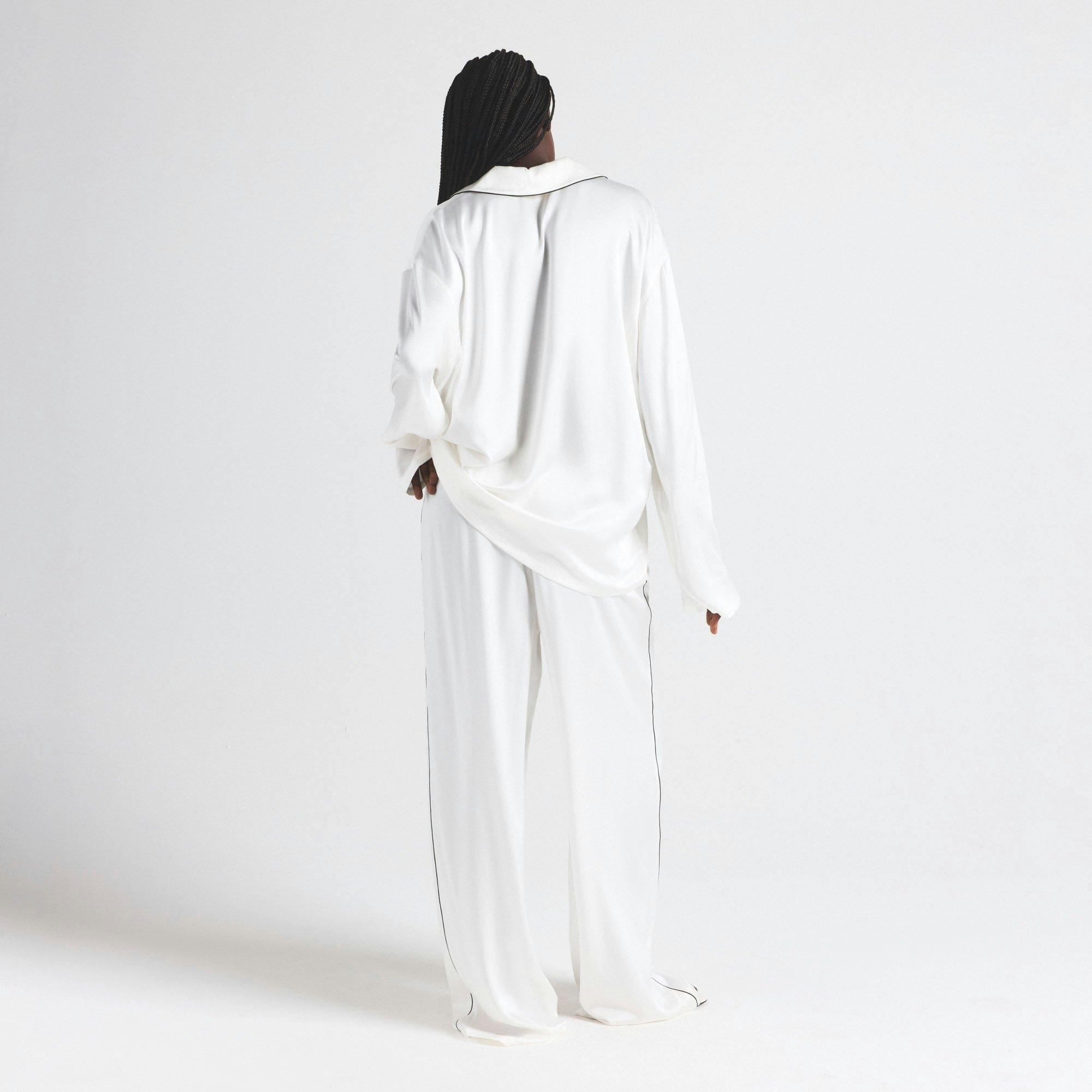 SILK LONG SLEEP SET | IVORY Product Image