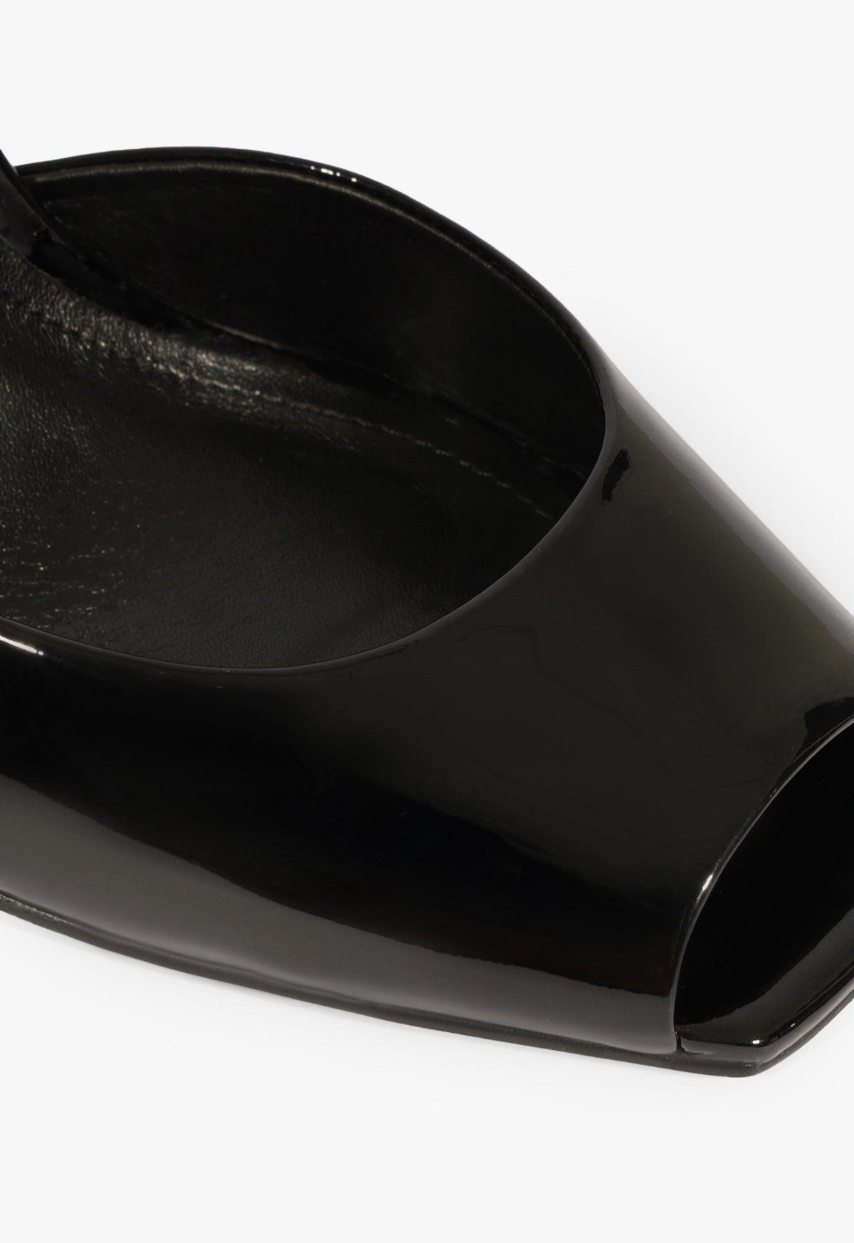 Estella Patent Pump Product Image