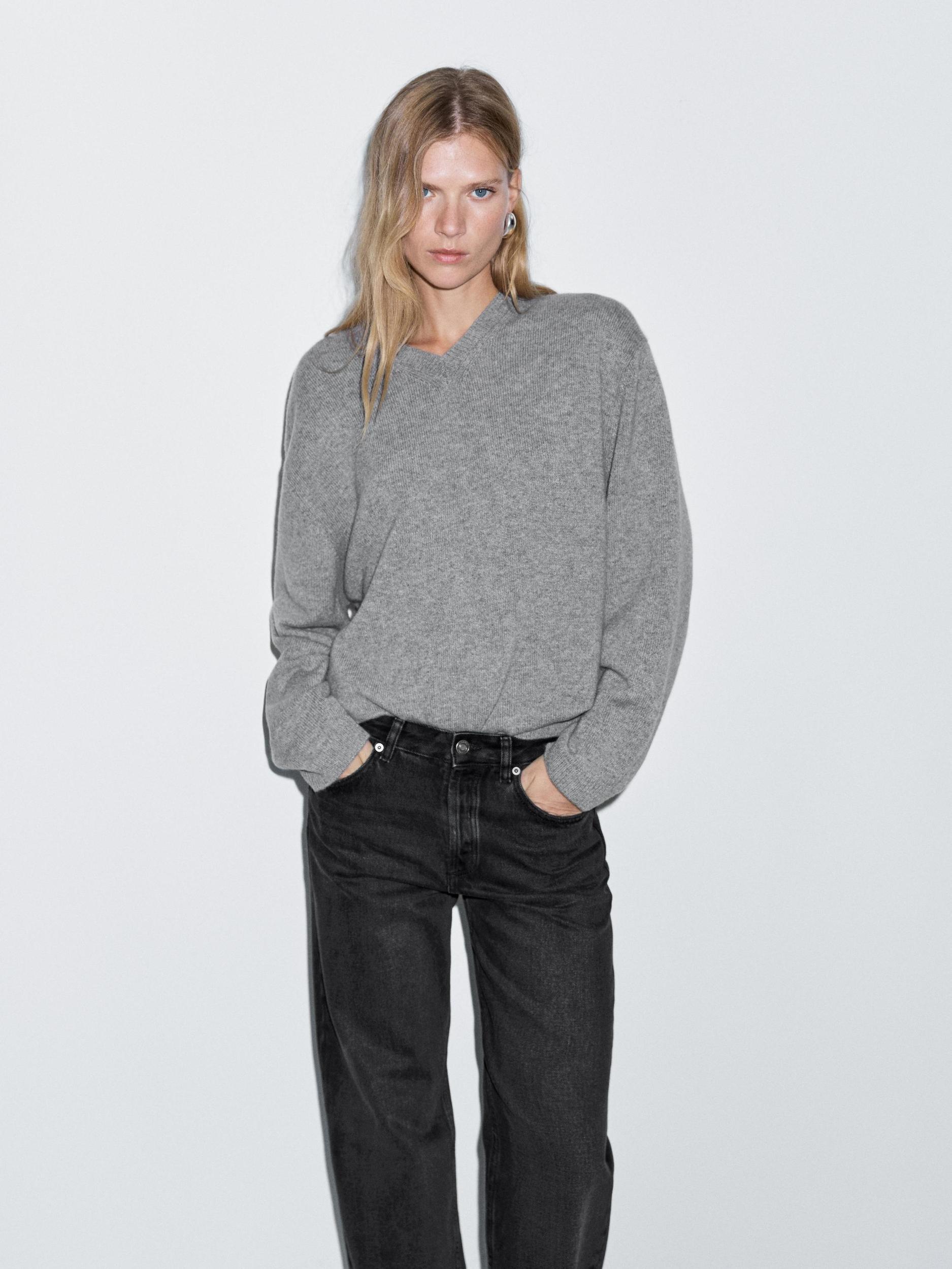 Mid-rise wide-leg jeans Product Image