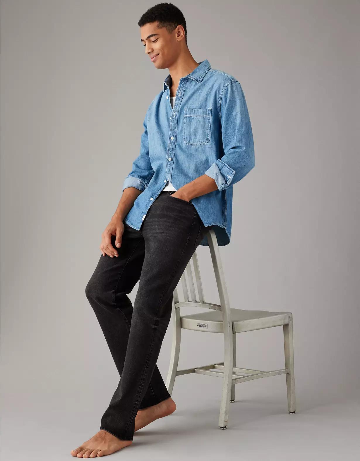 AE EasyFlex Relaxed Straight Jean Product Image
