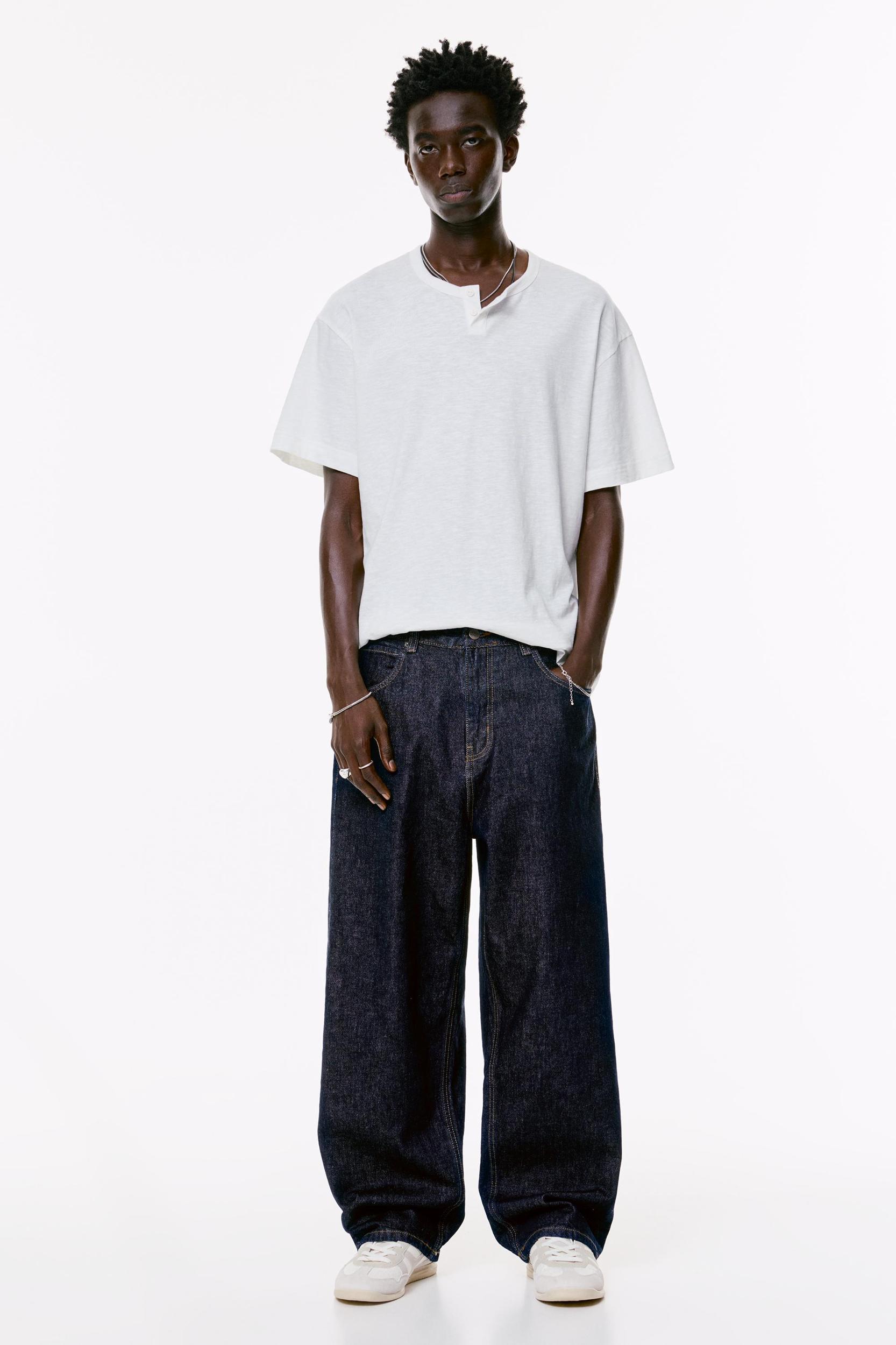 Baggy relaxed fit jeans Product Image