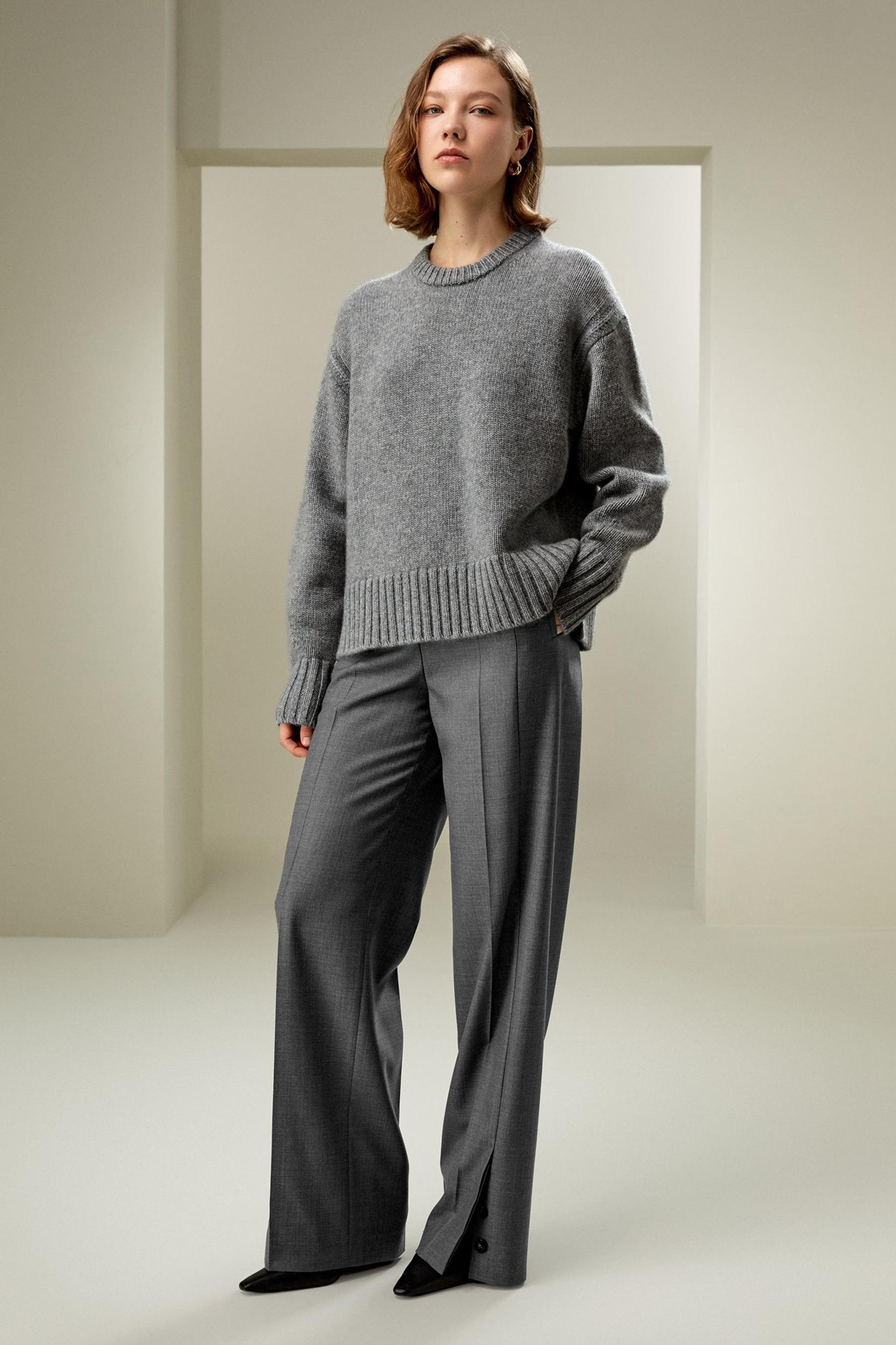Boxy Crewneck Cashmere Sweater Product Image