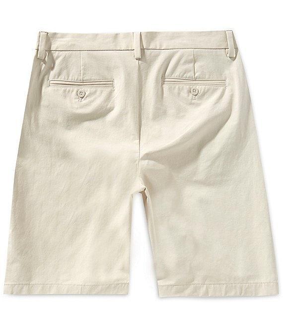 Vineyard Vines On-The-Go Performance Stretch 9#double; Inseam Shorts Product Image