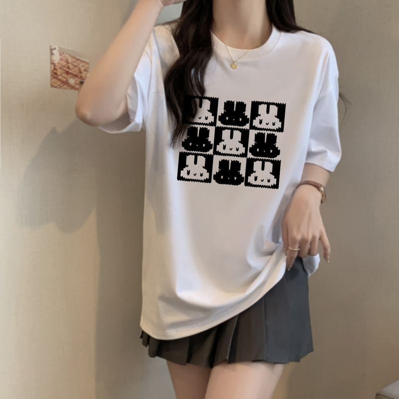 Short Sleeve Round Neck Checkered Print Tee Product Image