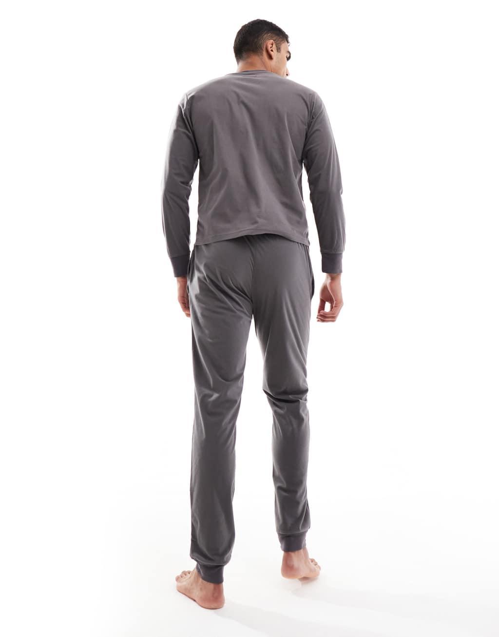 Jack & Jones lounge set in gray Product Image