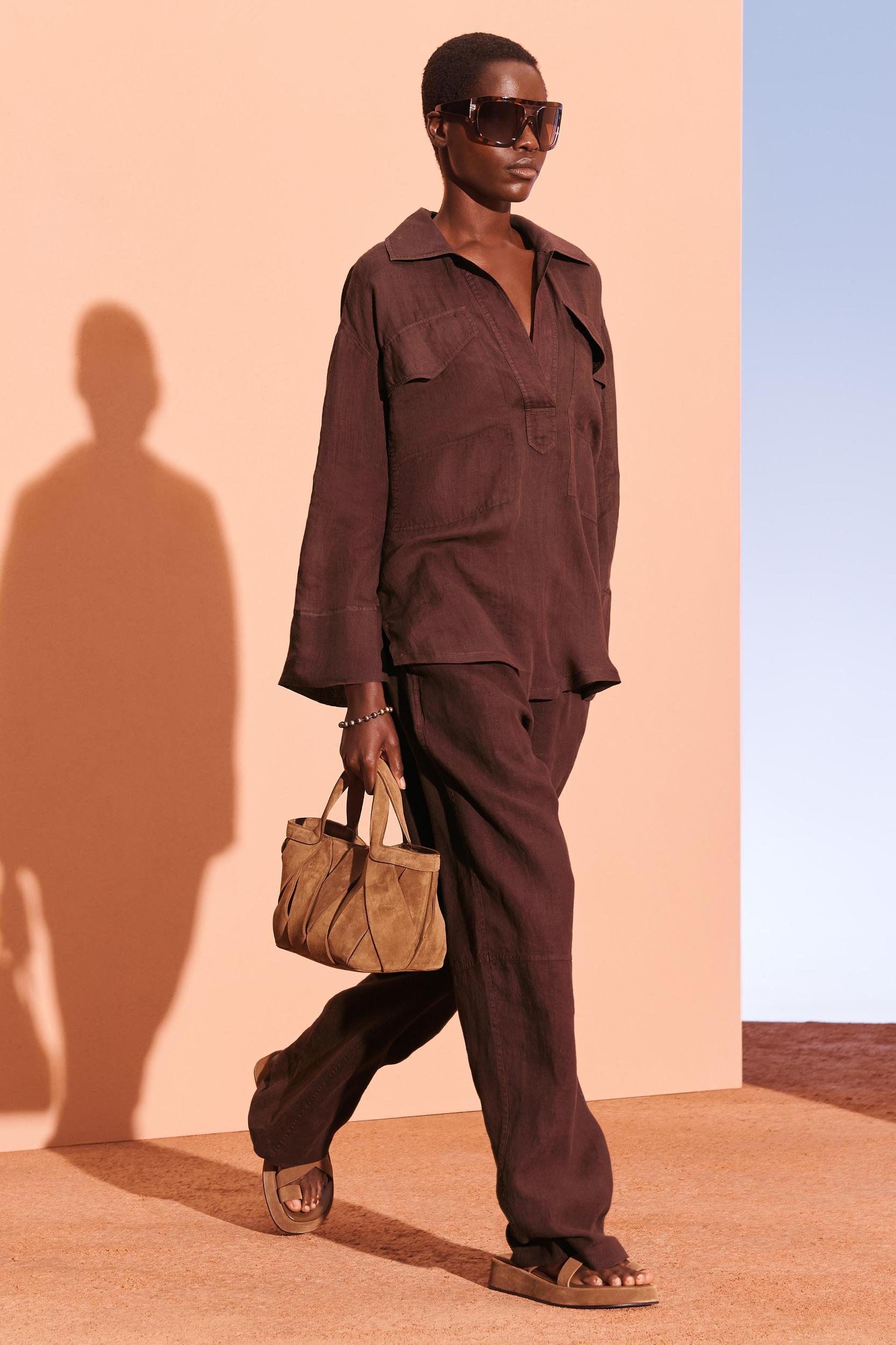 LTHR MN SHPPR Product Image