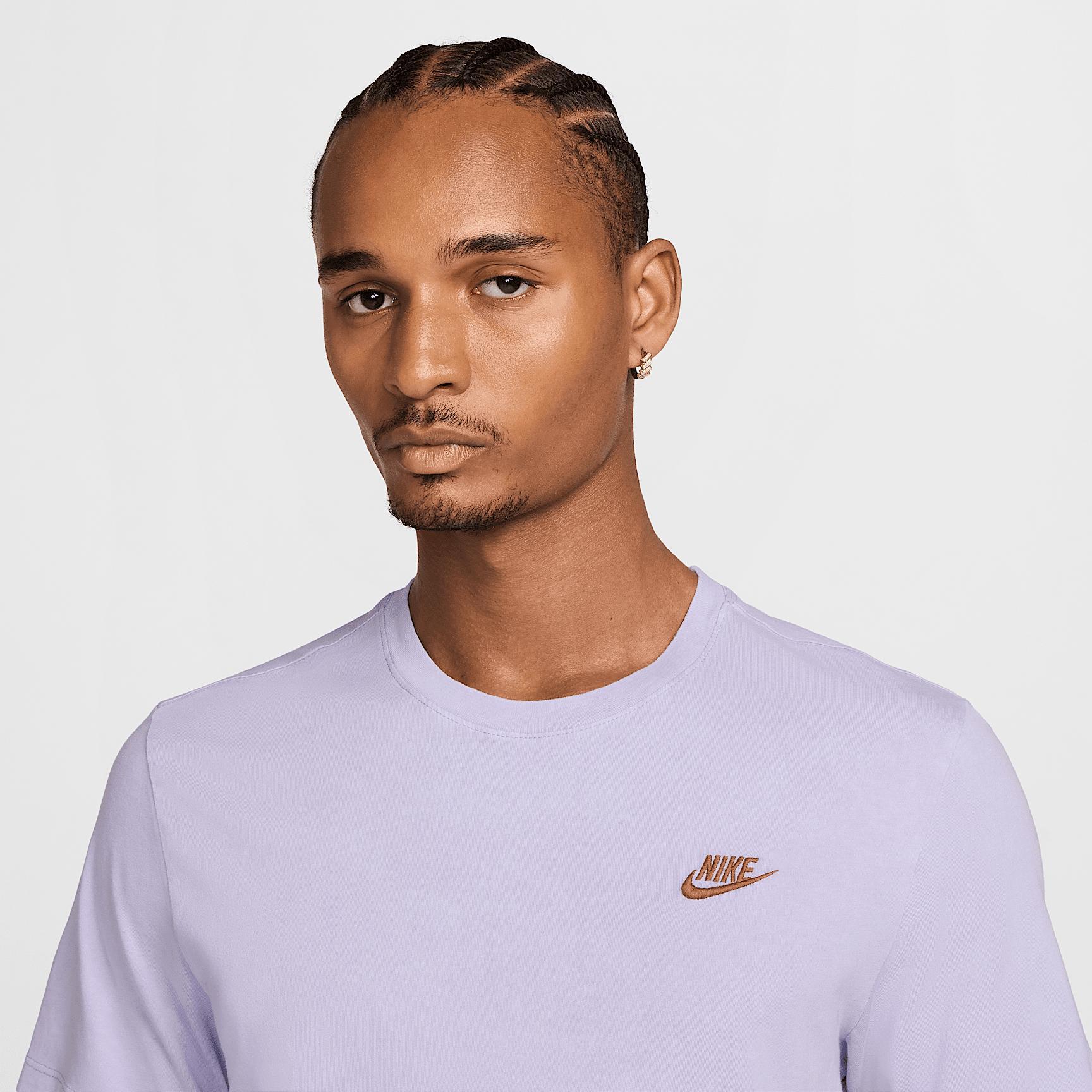 Nike Sportswear Men's T-Shirt Product Image