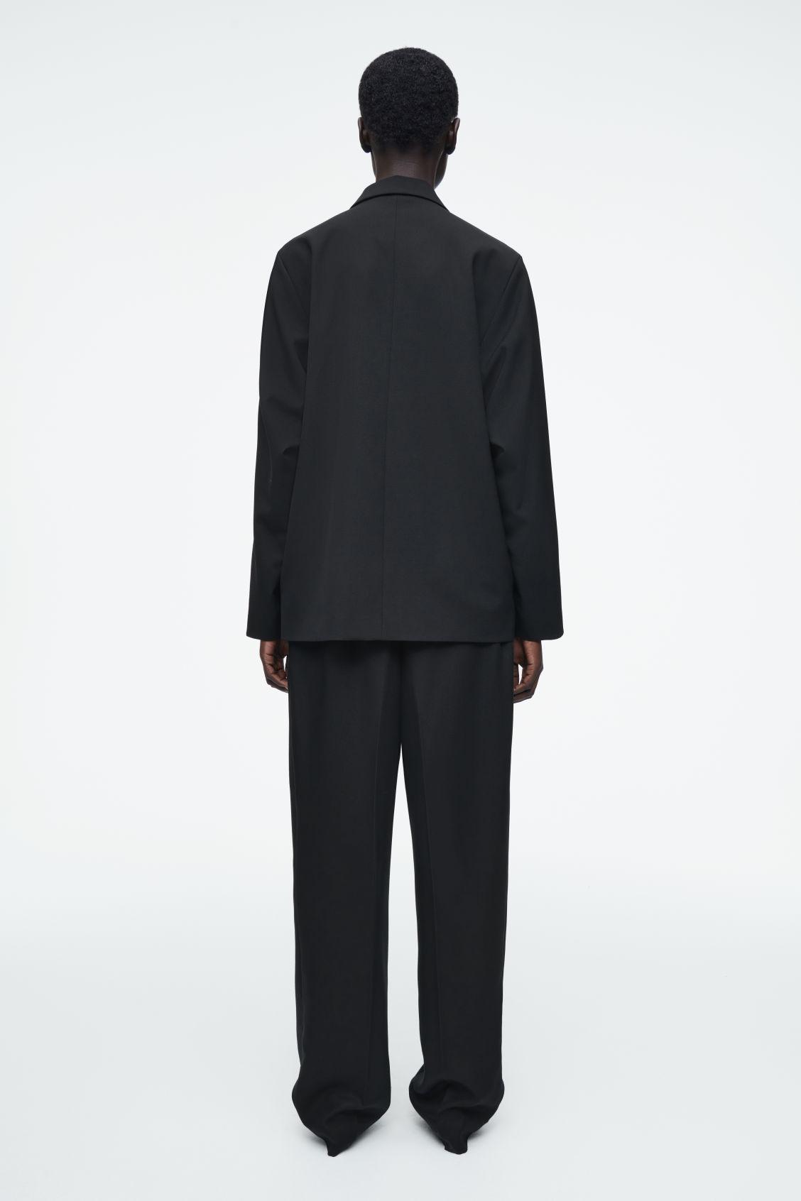 RELAXED SINGLE-BREASTED UTILITY BLAZER Product Image