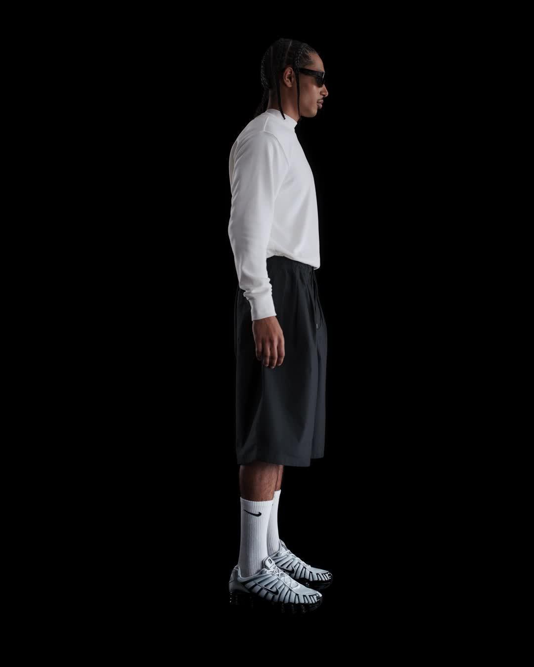 Nike Club Men's Oversized Shorts Product Image