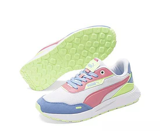 Puma Womens Runtamed Plus Sneaker Running Sneakers Product Image