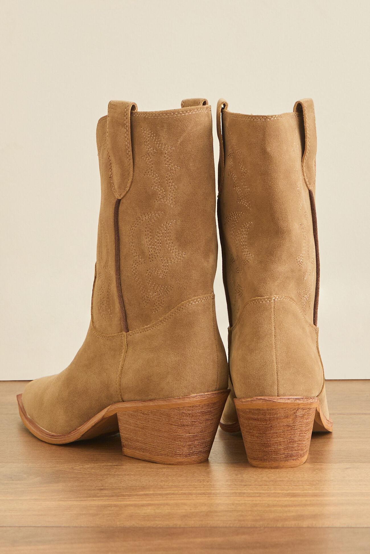 Nelly Suede Boot Product Image