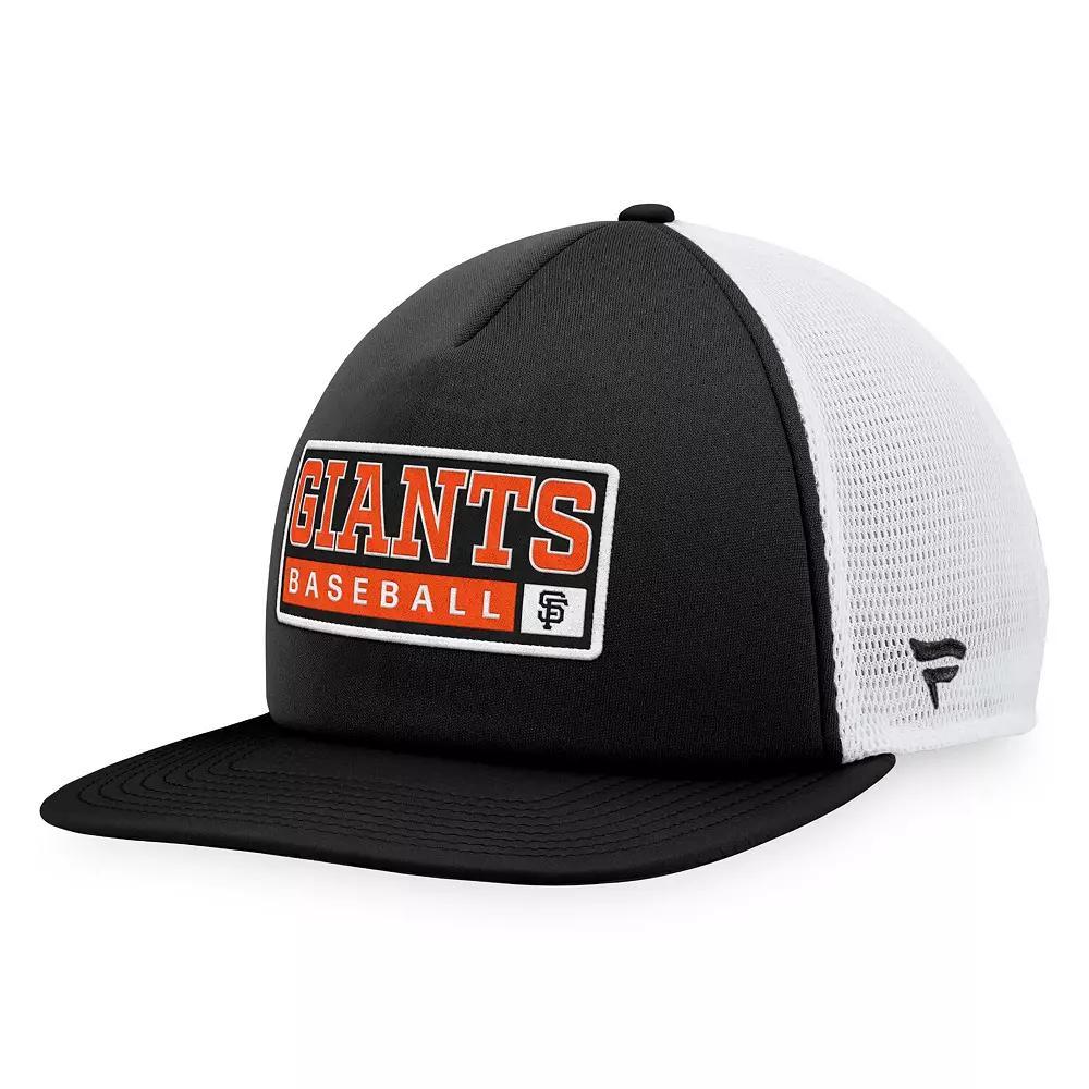 Men's Majestic Black/White San Francisco Giants Foam Trucker Snapback Hat Product Image