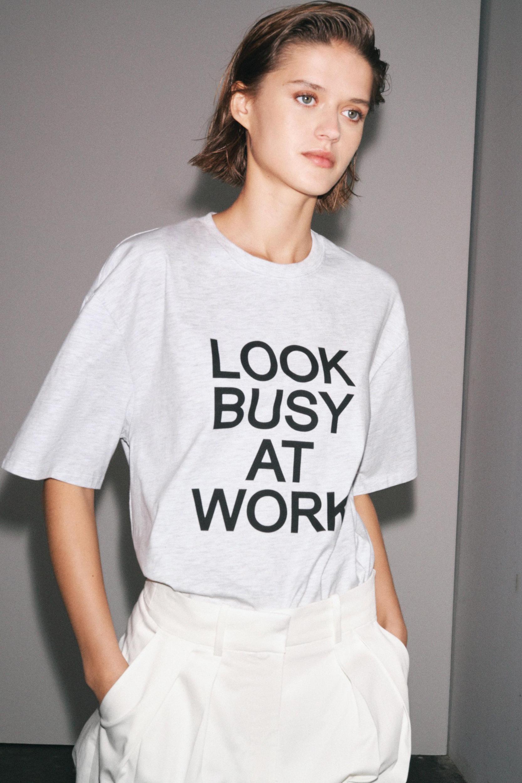 OVERSIZE TEXT T-SHIRT Product Image