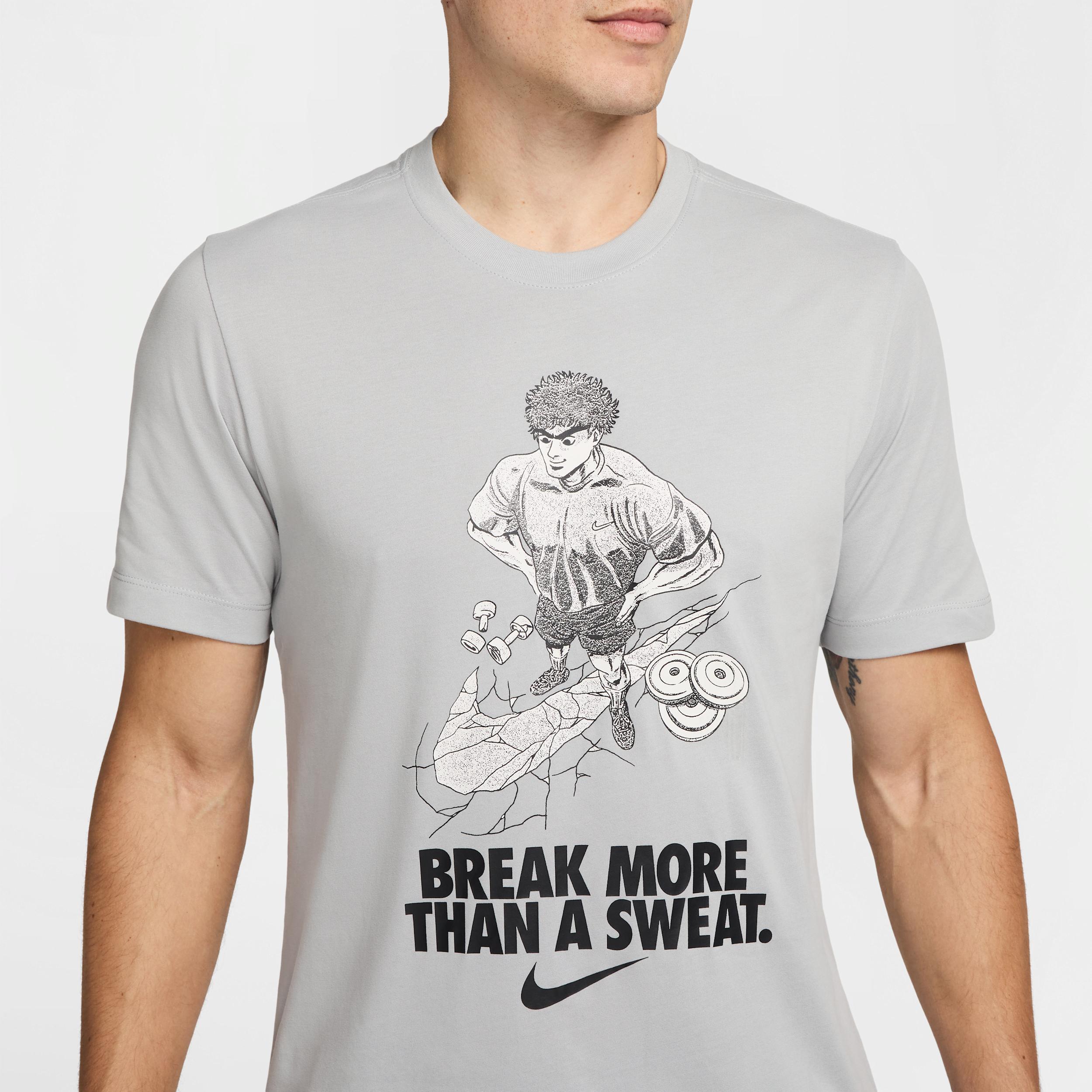 Nike Men's Dri-FIT Fitness T-Shirt Product Image