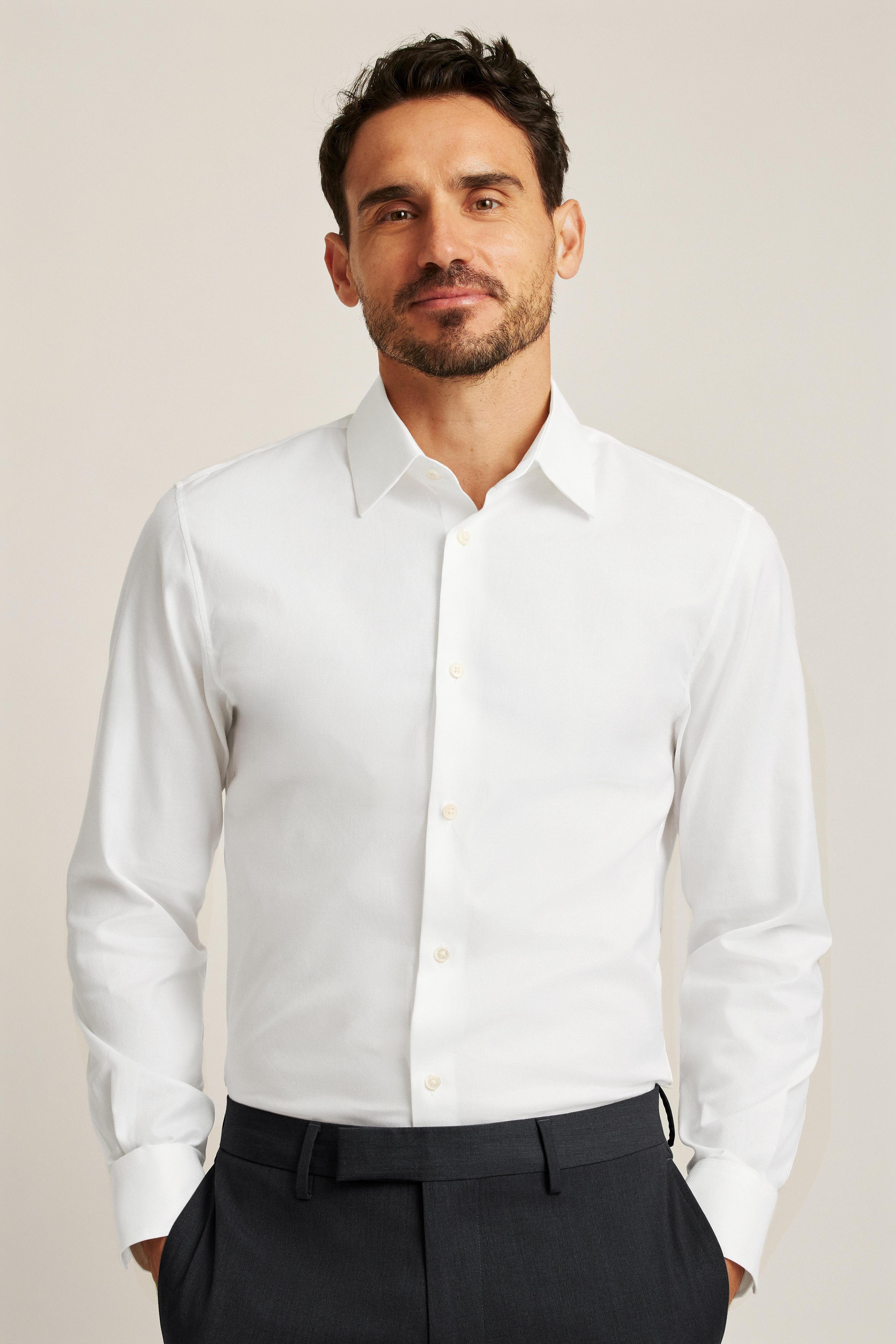 Jetsetter Premium Dress Shirt Product Image