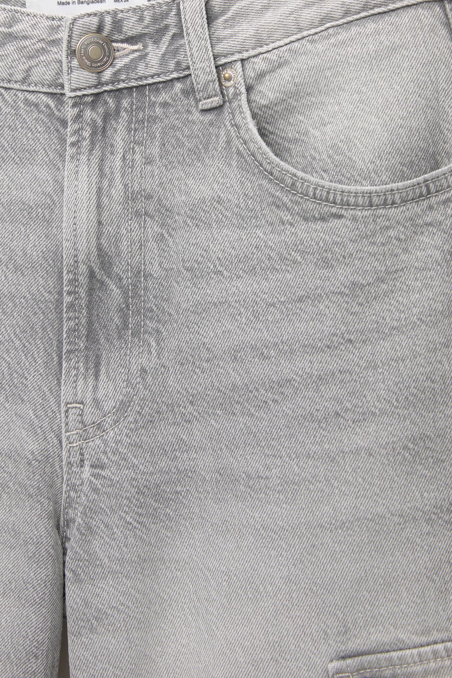 Denim cargo Bermuda shorts Product Image