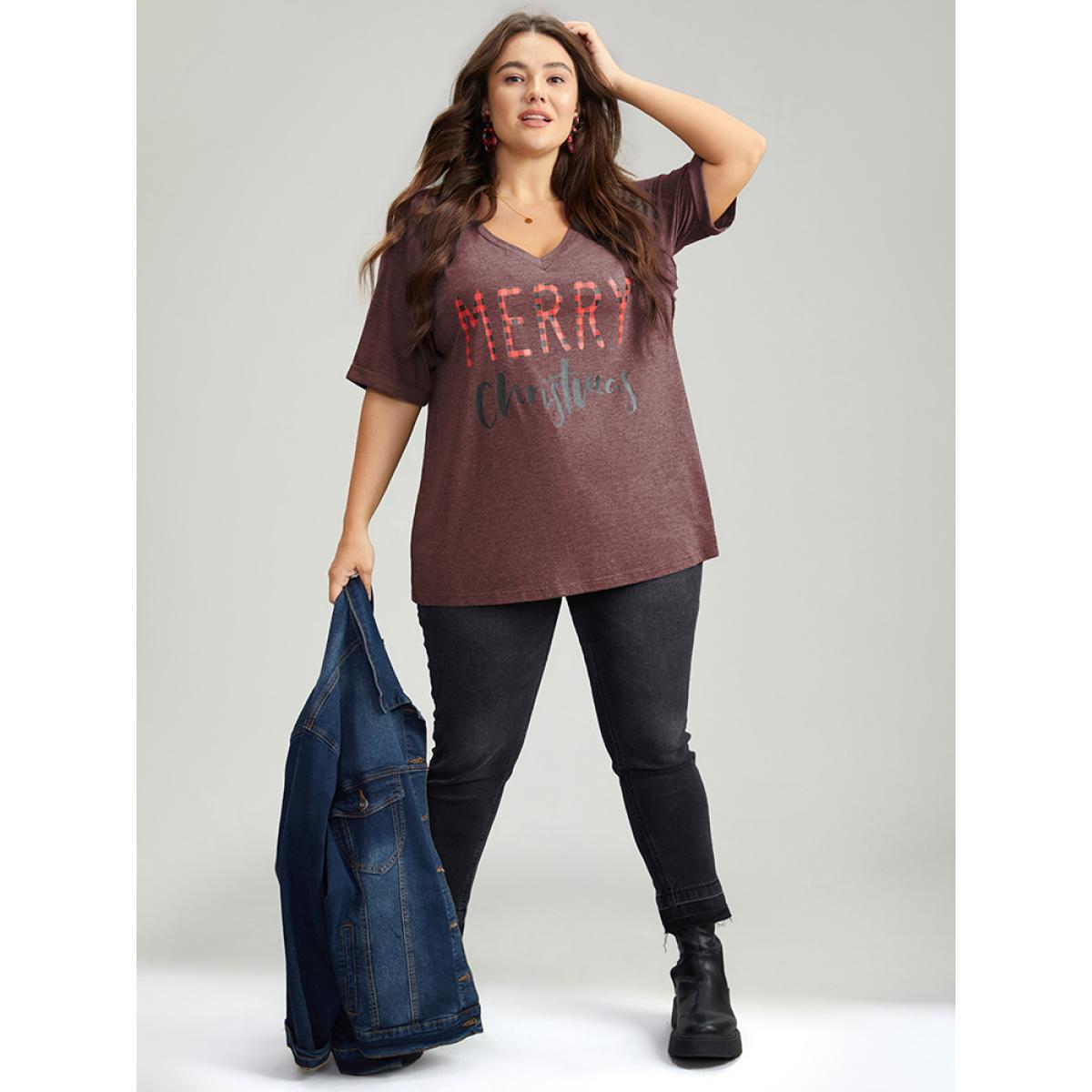 Plus Size Christmas Gingham Patchwork V Neck T-shirt Raspberry Women Leisure Printed Christmas Casual T-shirts BloomChic 30/6X Product Image