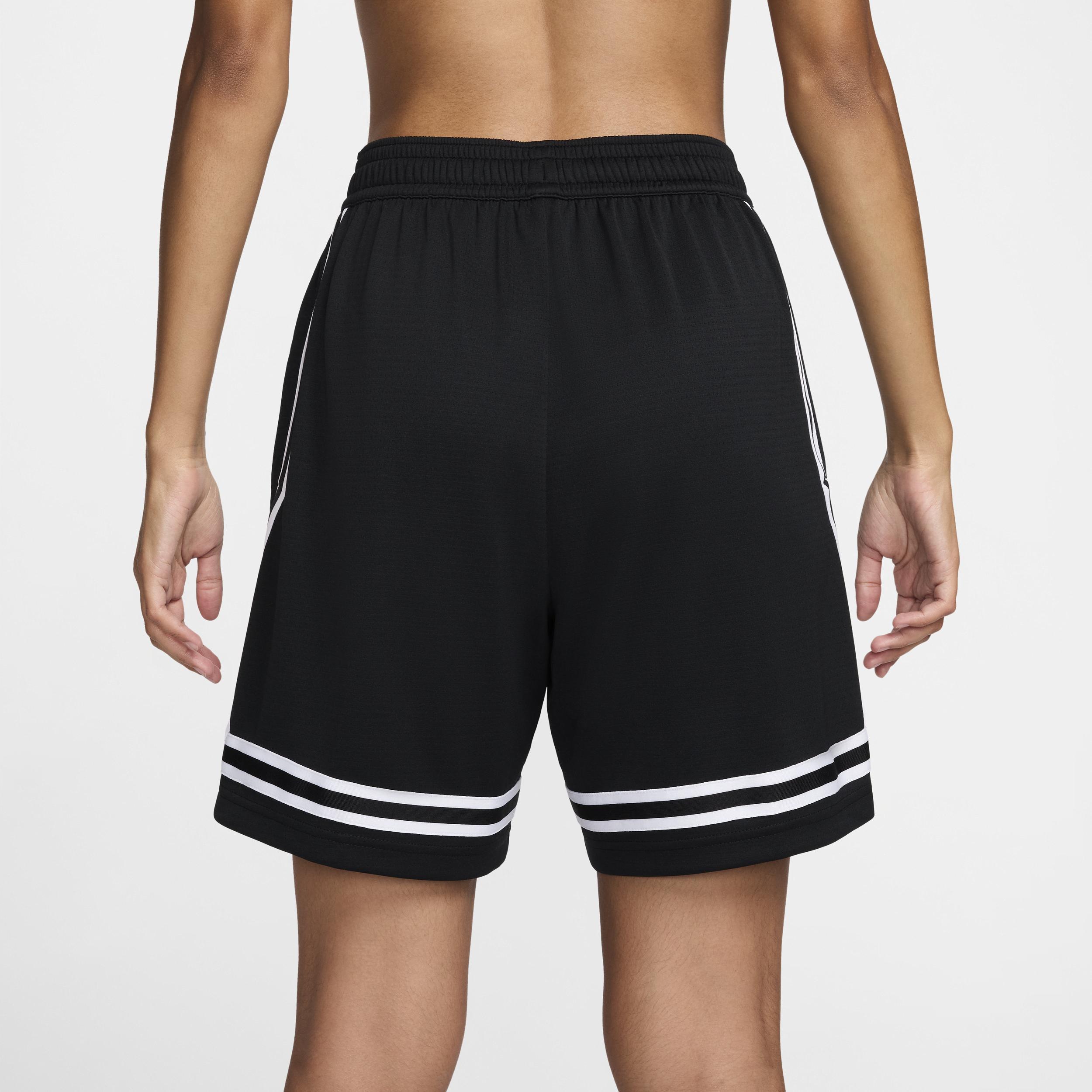 Nike Women's Crossover Dri-FIT 7" Basketball Shorts Product Image