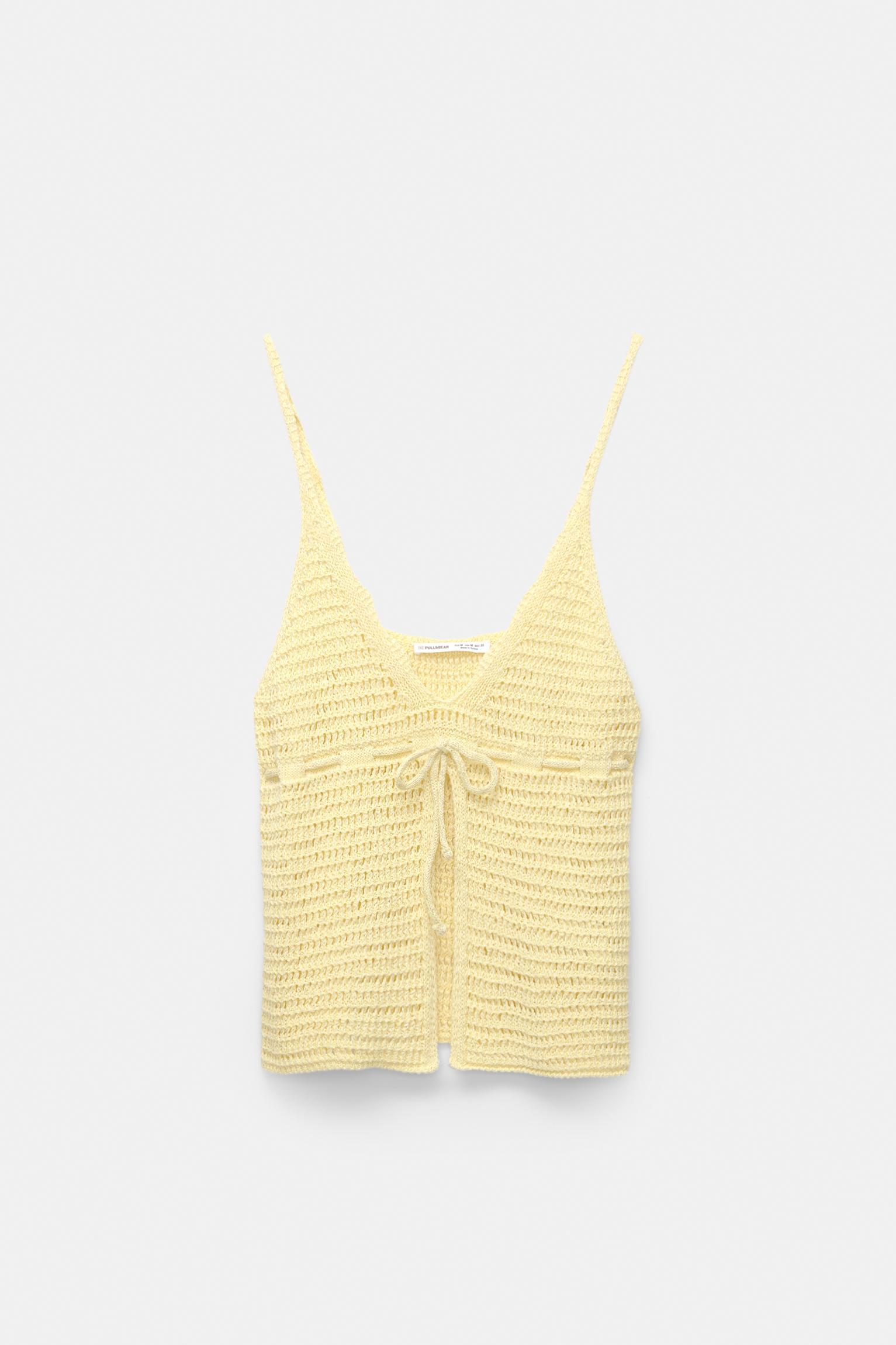 Crochet top with tied bow Product Image