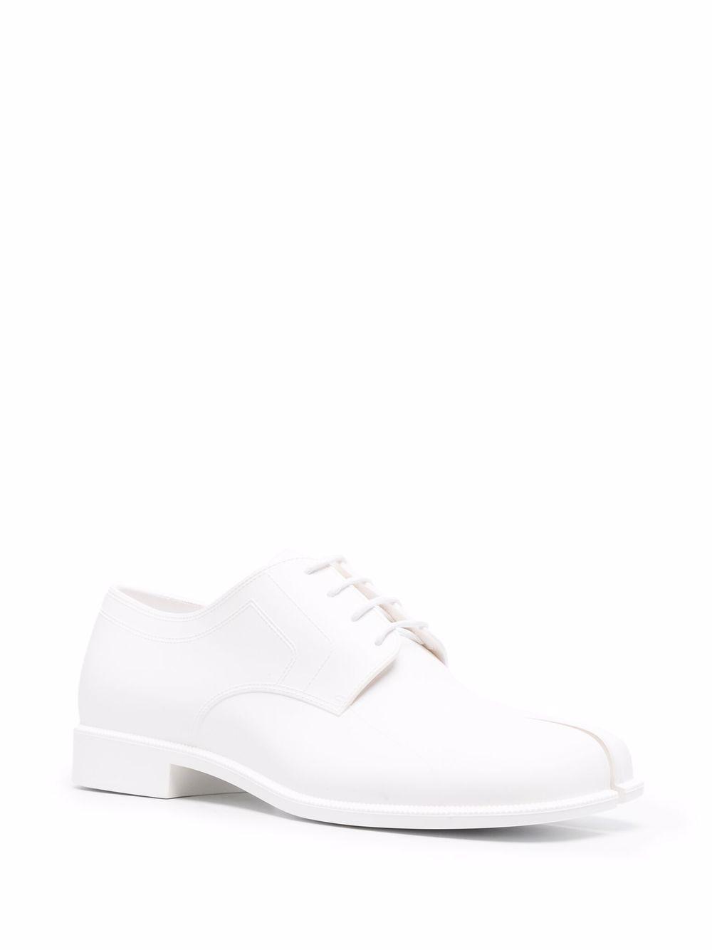 MAISON MARGIELA Tabi Split-toe Rubber Derby Shoes In White Product Image