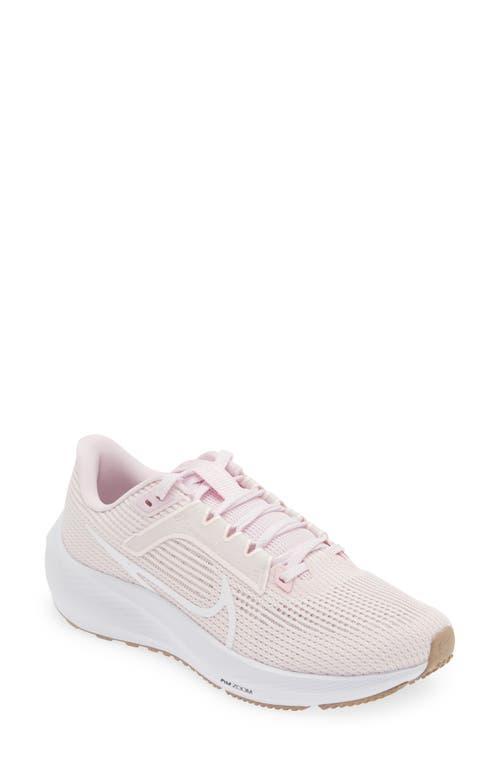 Nike Womens Zoom Pegasus 40 Running Shoes Product Image