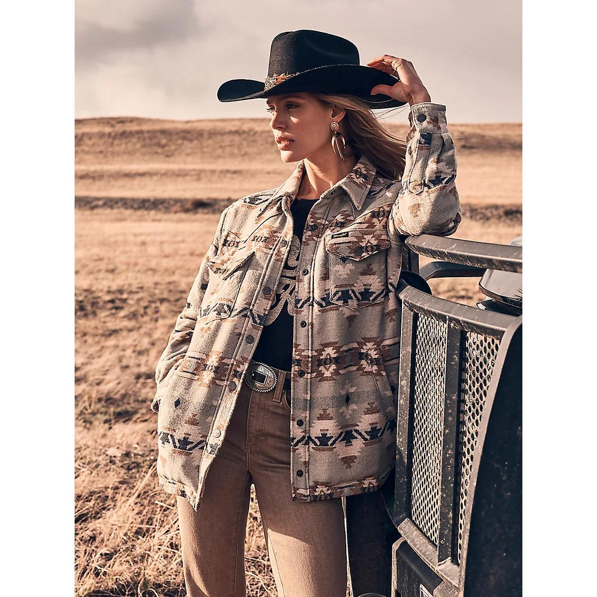 Women's Wrangler Quilt Lined Jacquard Shacket in Pale Product Image