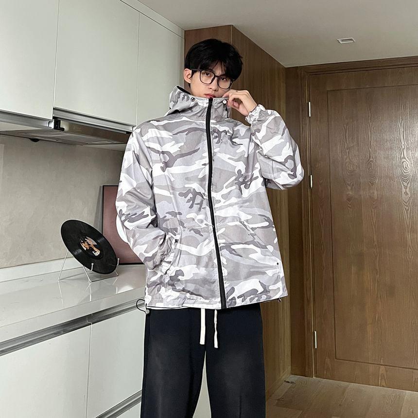 Hooded Camo Zip Up Jacket Product Image