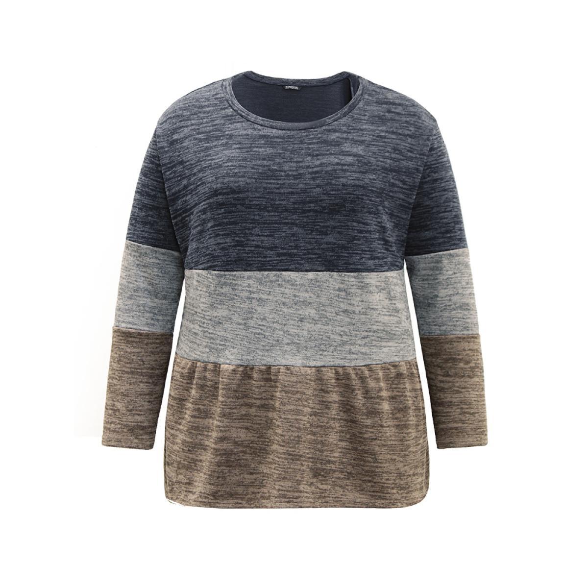 Plus Size Contrast Patchwork Gathered T-shirt Multicolor Women Casual Gathered Plain Round Neck Dailywear T-shirts BloomChic 14-16/1X Product Image