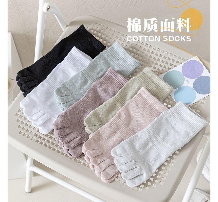 Set Of 3 Pairs: Toe Socks Product Image