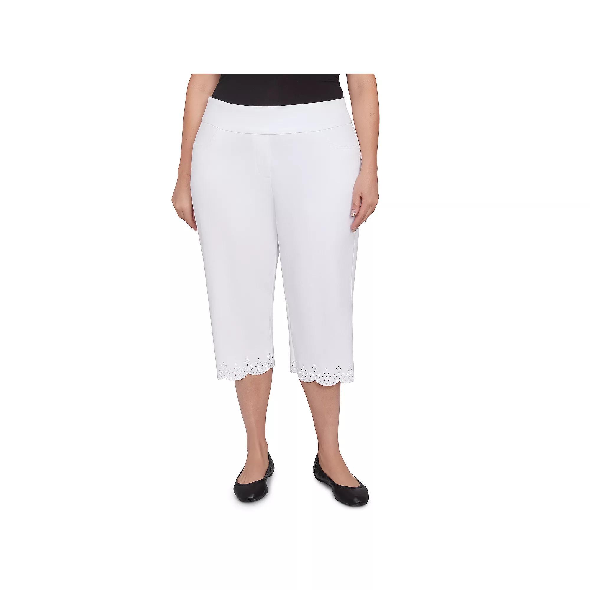 Plus Size Alfred Dunner Eyelet Cuff Capris, Women's, Size: 18 W, White Product Image