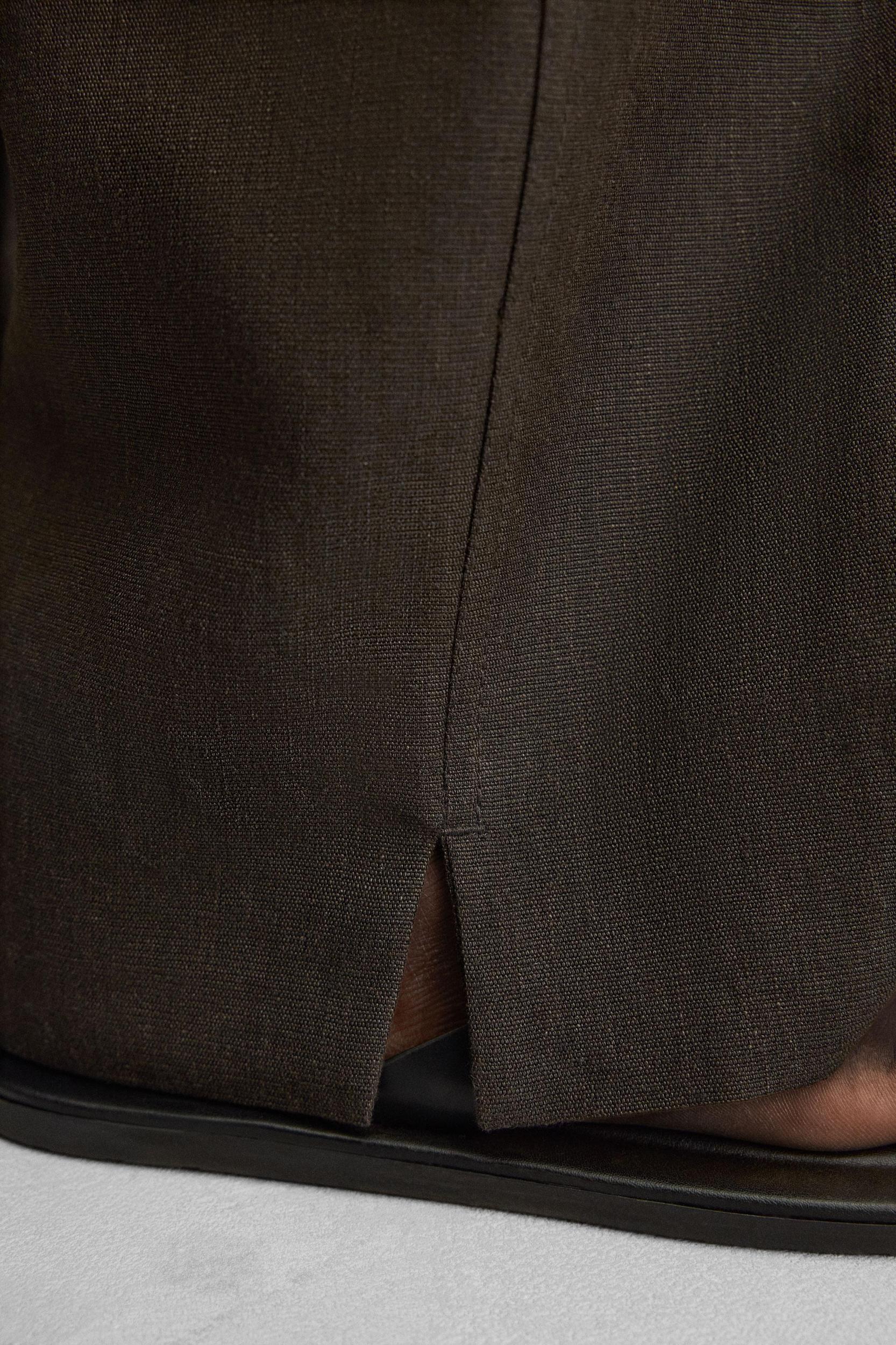 RELAXED FIT VENTED PANTS Product Image