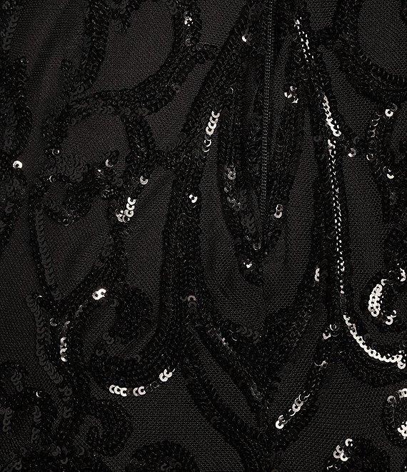 B. Darlin Spaghetti Strap Sweetheart Bustier Pattern Sequin Dress Product Image