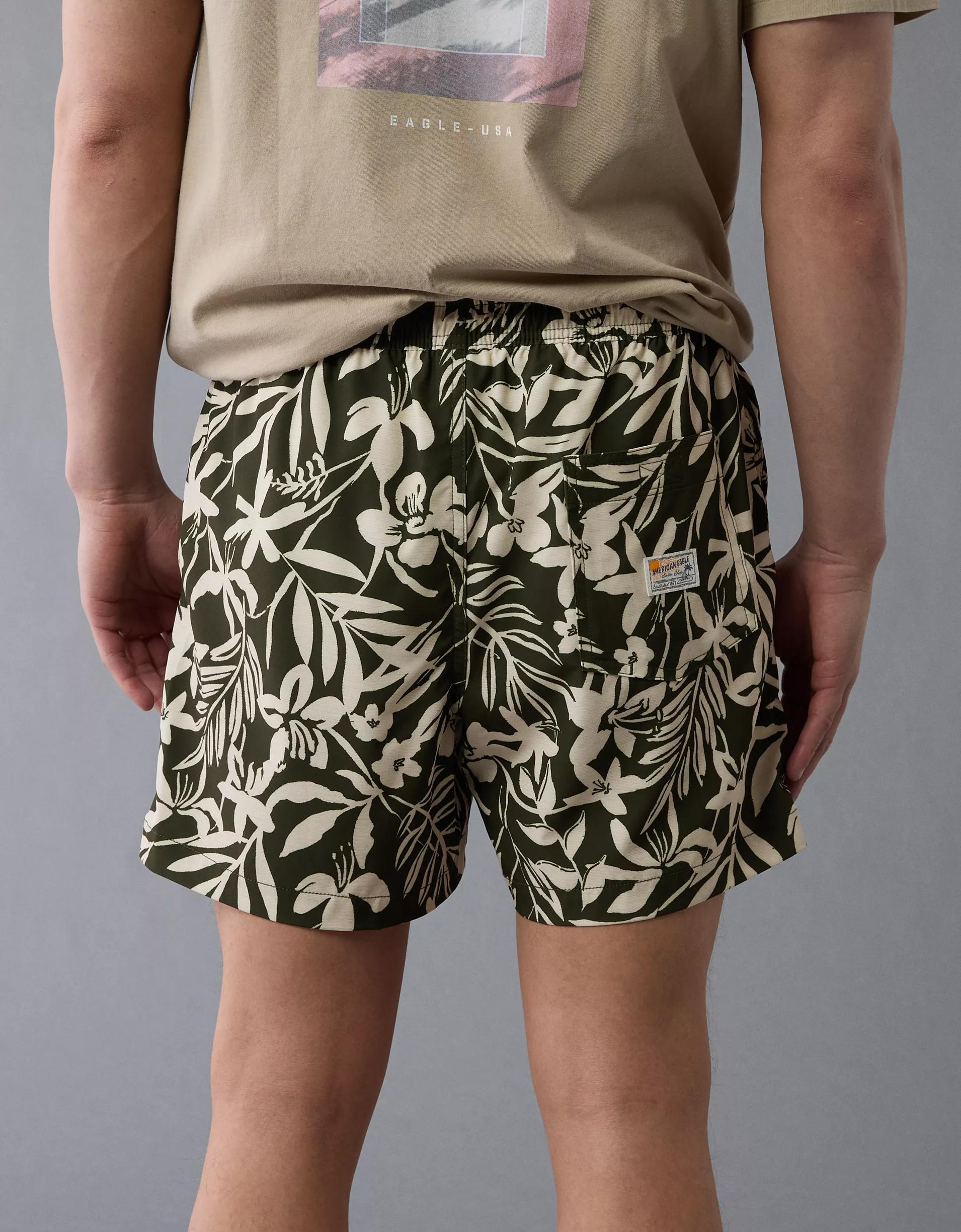 AE Men's 5" Flex Swim Trunk Product Image