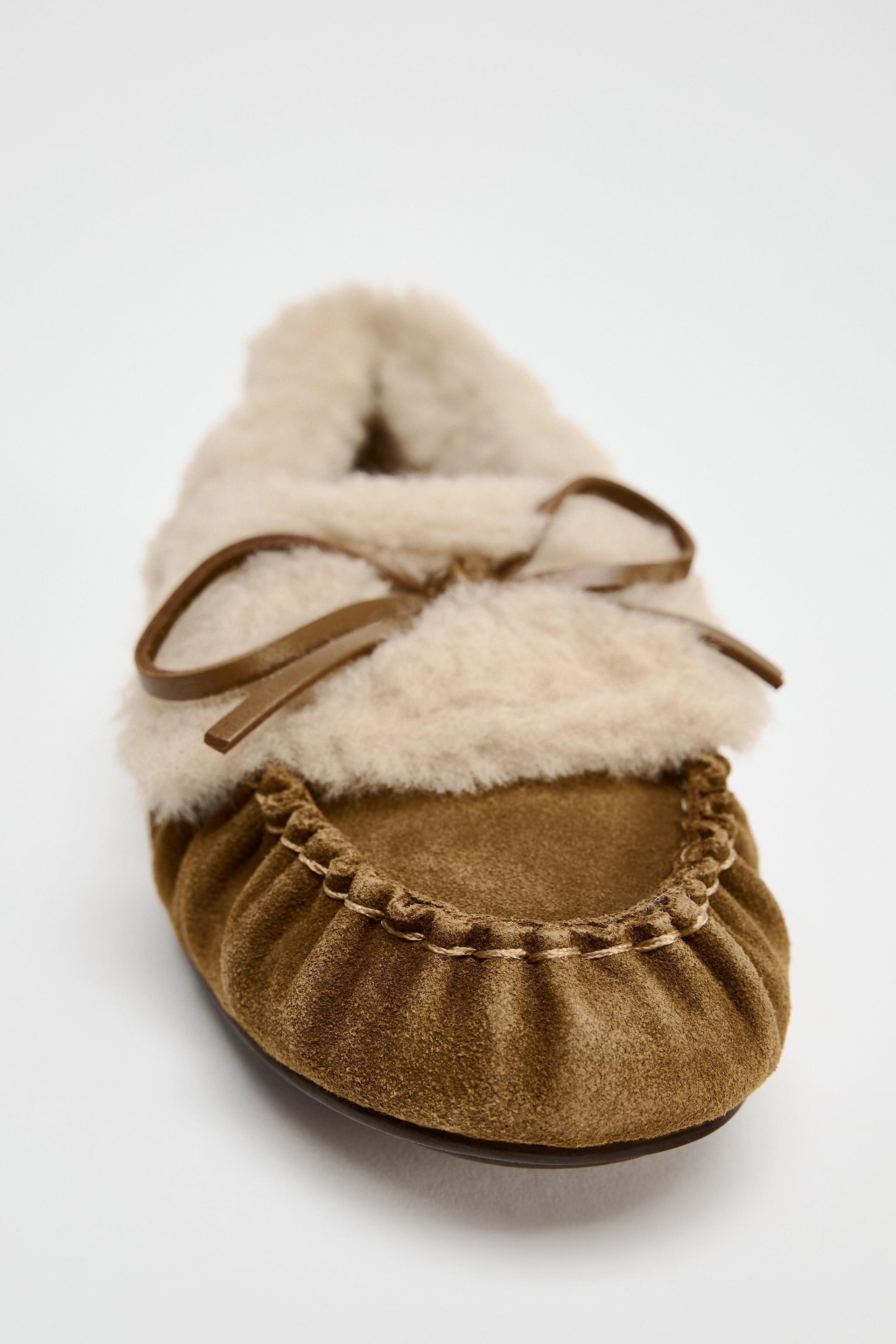 SUEDE LEATHER FAUX FUR FLAT SHOES Product Image