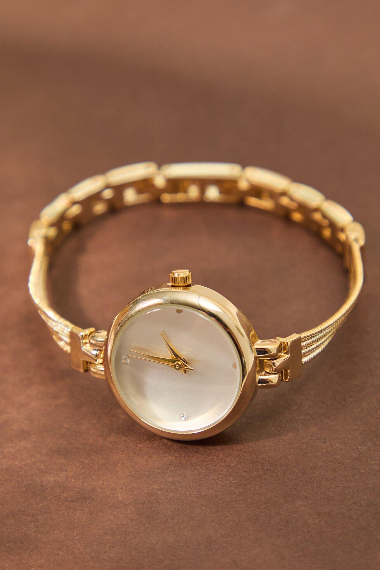 Golden Grace Round Watch Product Image