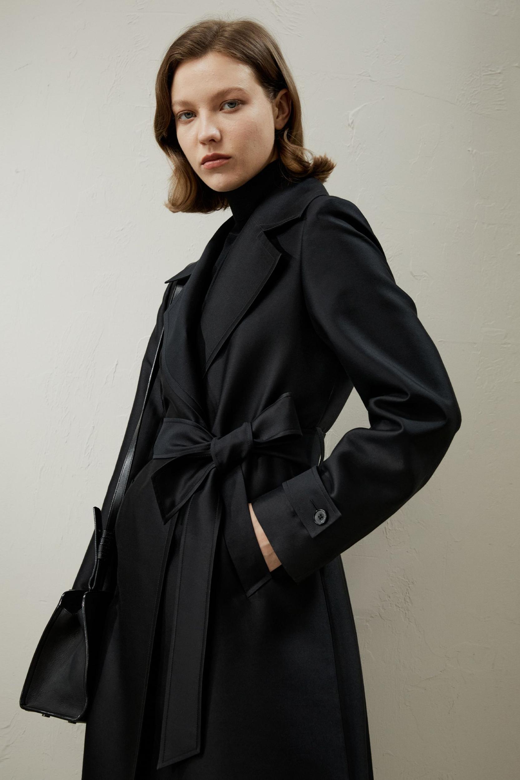 Silk-Wool Mixed Trenchcoat Product Image