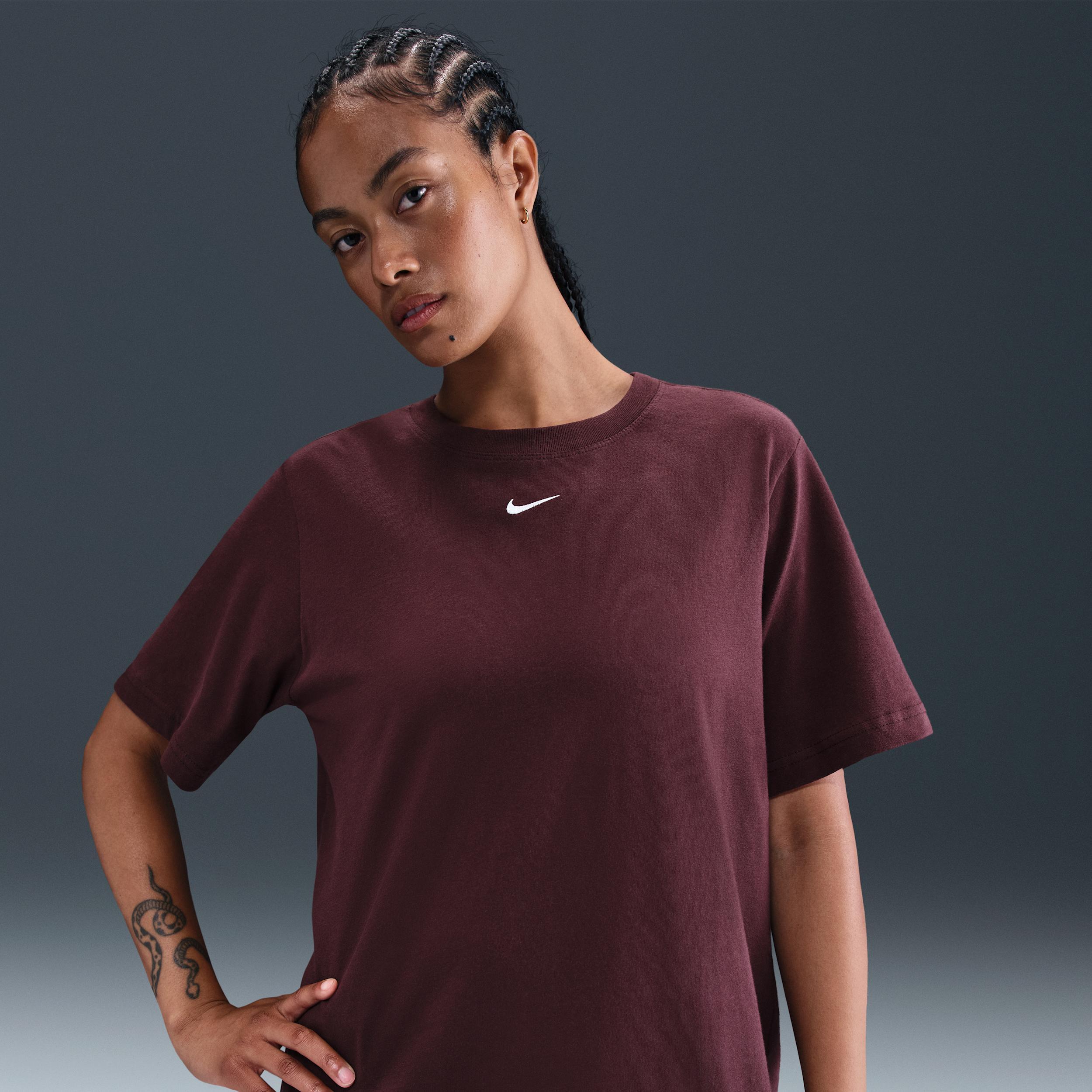 Women's Nike Sportswear Essential T-Shirt Product Image