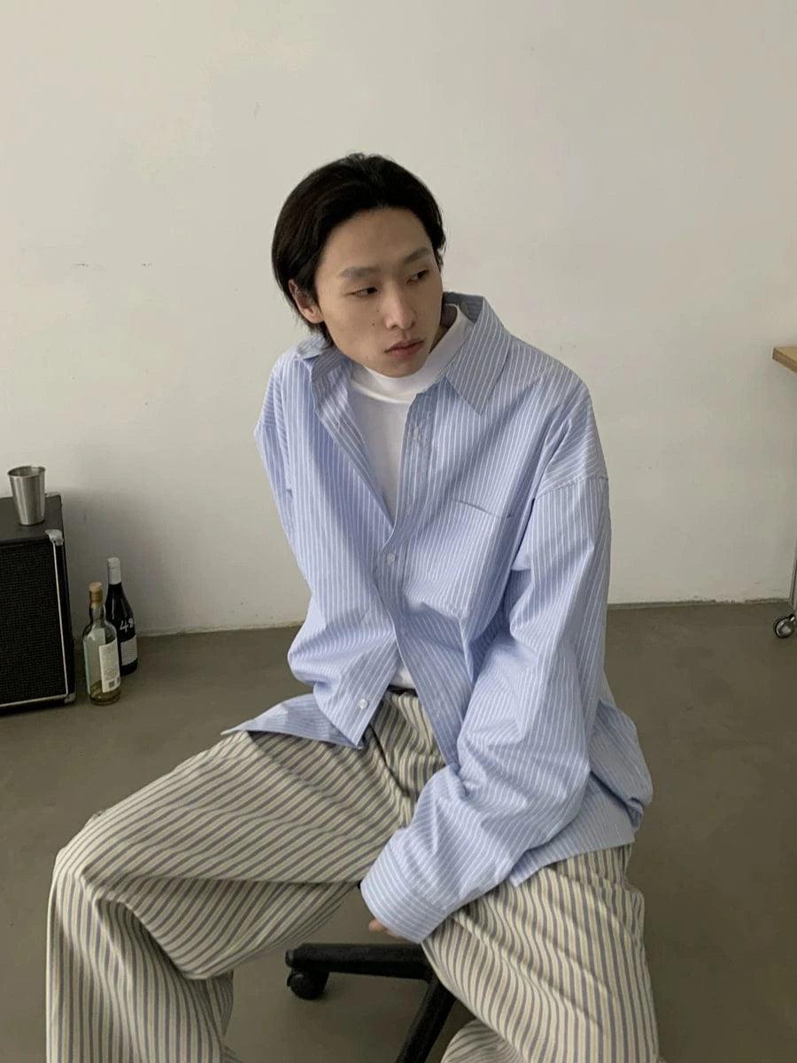 RT No. 18853 BLUE BUTTON-UP SHIRT Product Image