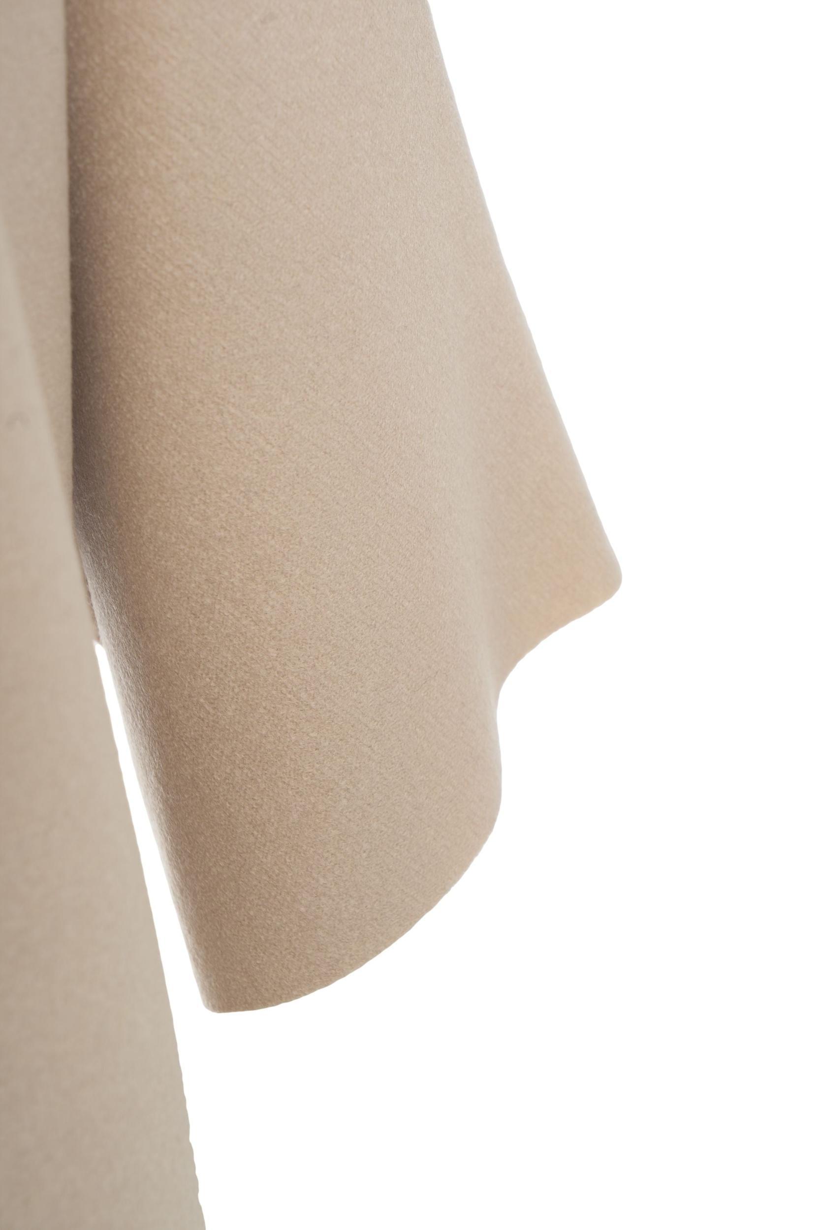 Virgin wool coat Product Image