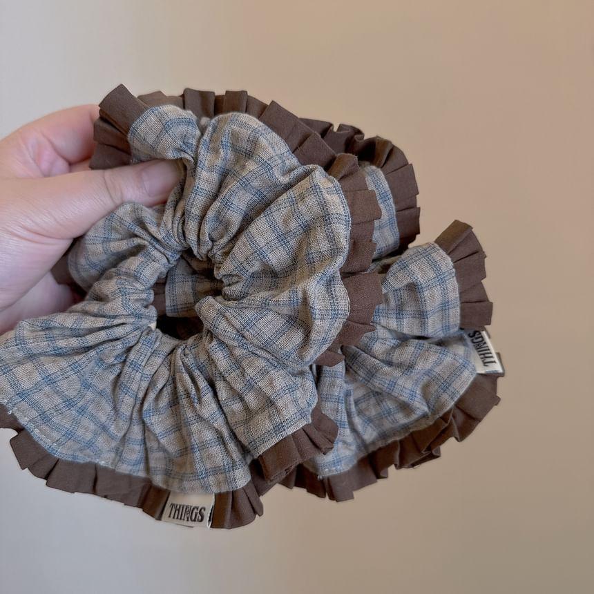 Plaid Accordion Fabric Scrunchie Product Image