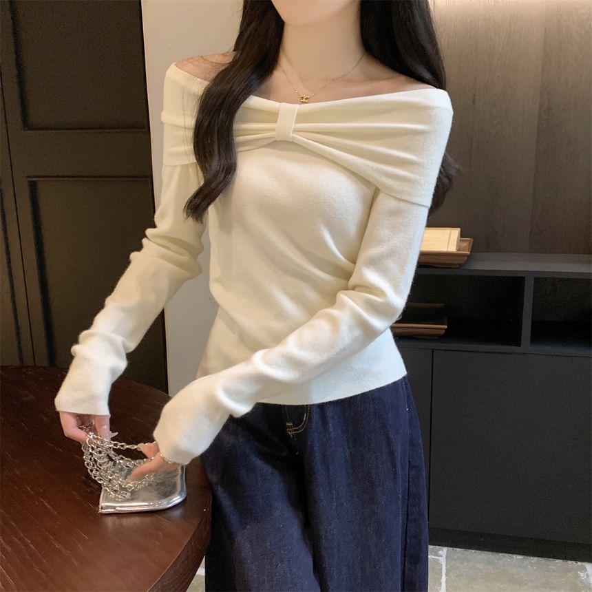 Off-The-Shoulder Long Sleeve Plain Ribbed Knitted Top Product Image