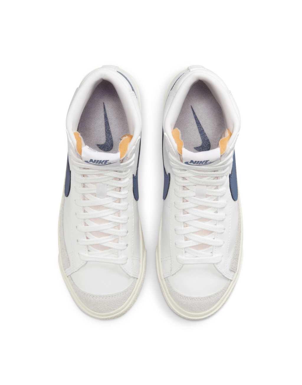 Nike Blazer Mid 77 sneakers Product Image