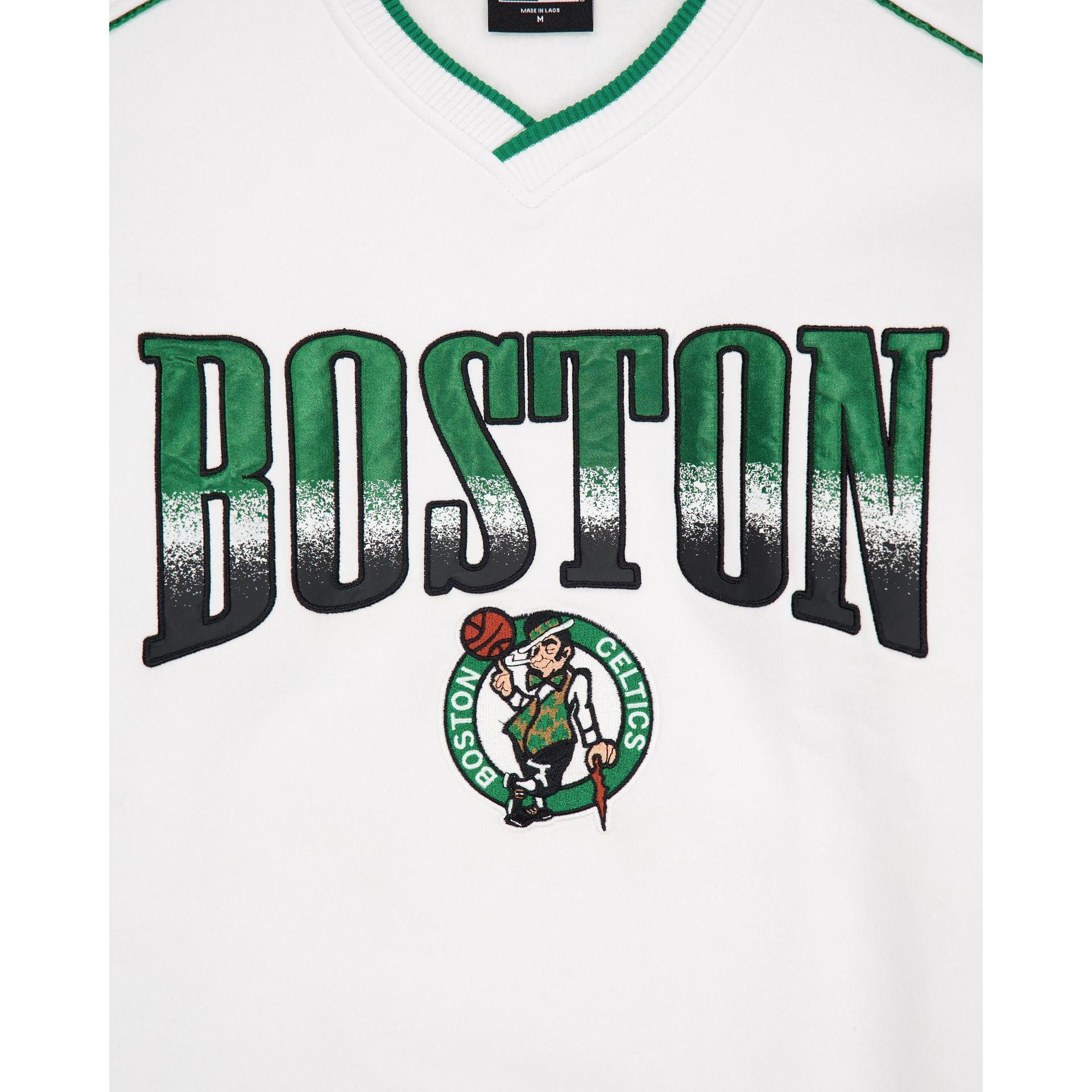 Boston Celtics Sport Classics White Crewneck Male Product Image