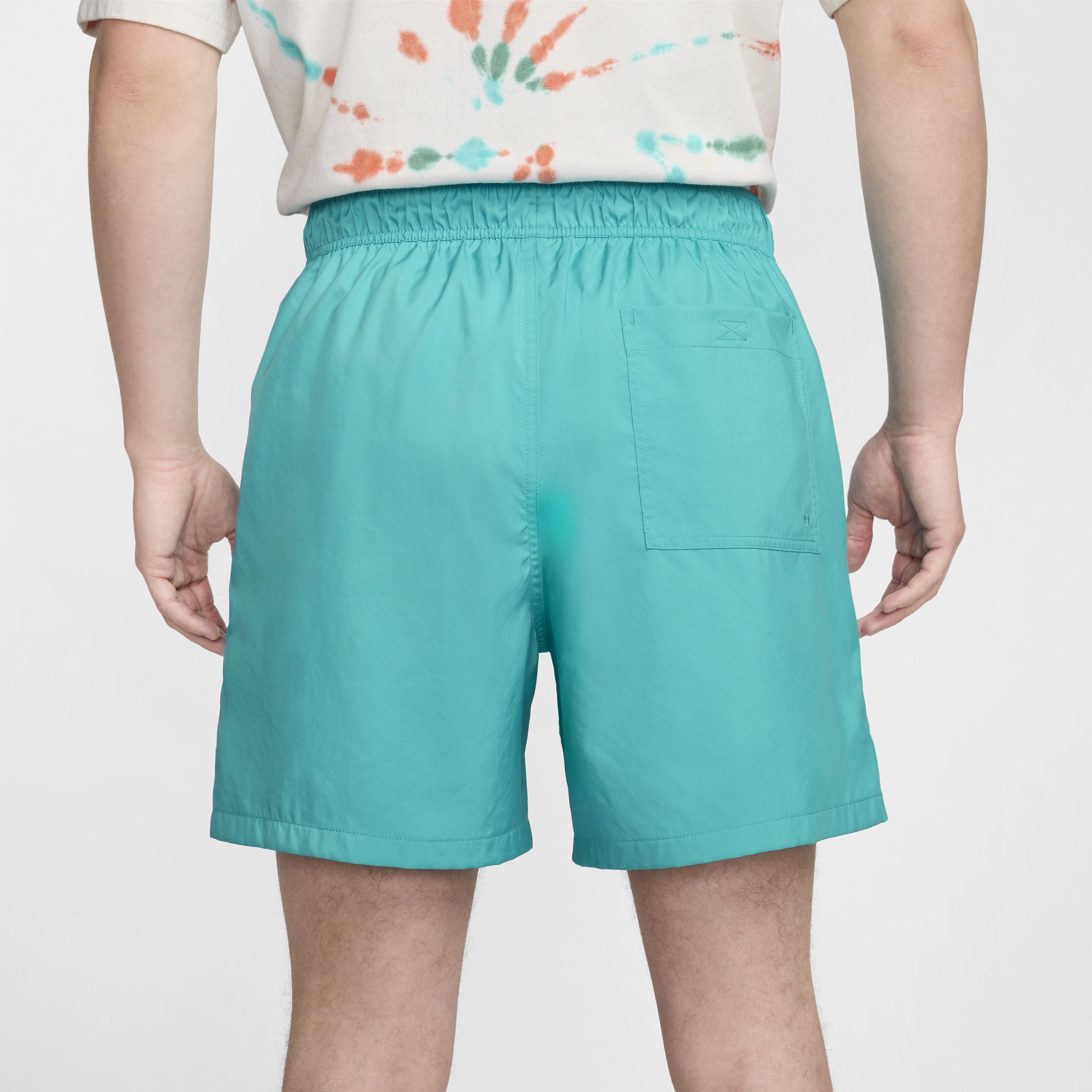 Nike Men's Club Woven Flow Shorts Product Image