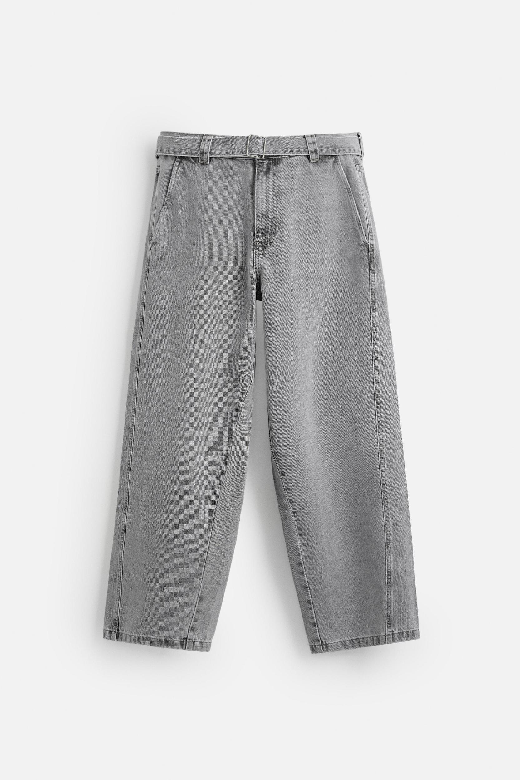 BELTED RELAXED FIT JEANS Product Image