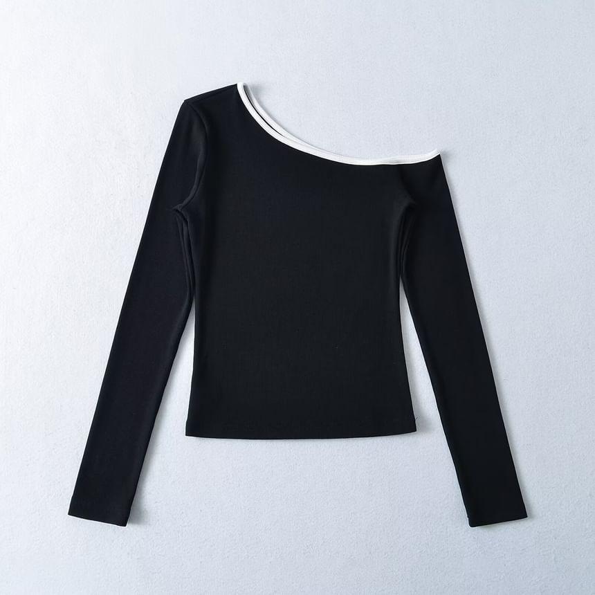 One-Shoulder Long-Sleeve Contrast Trim Tee Product Image