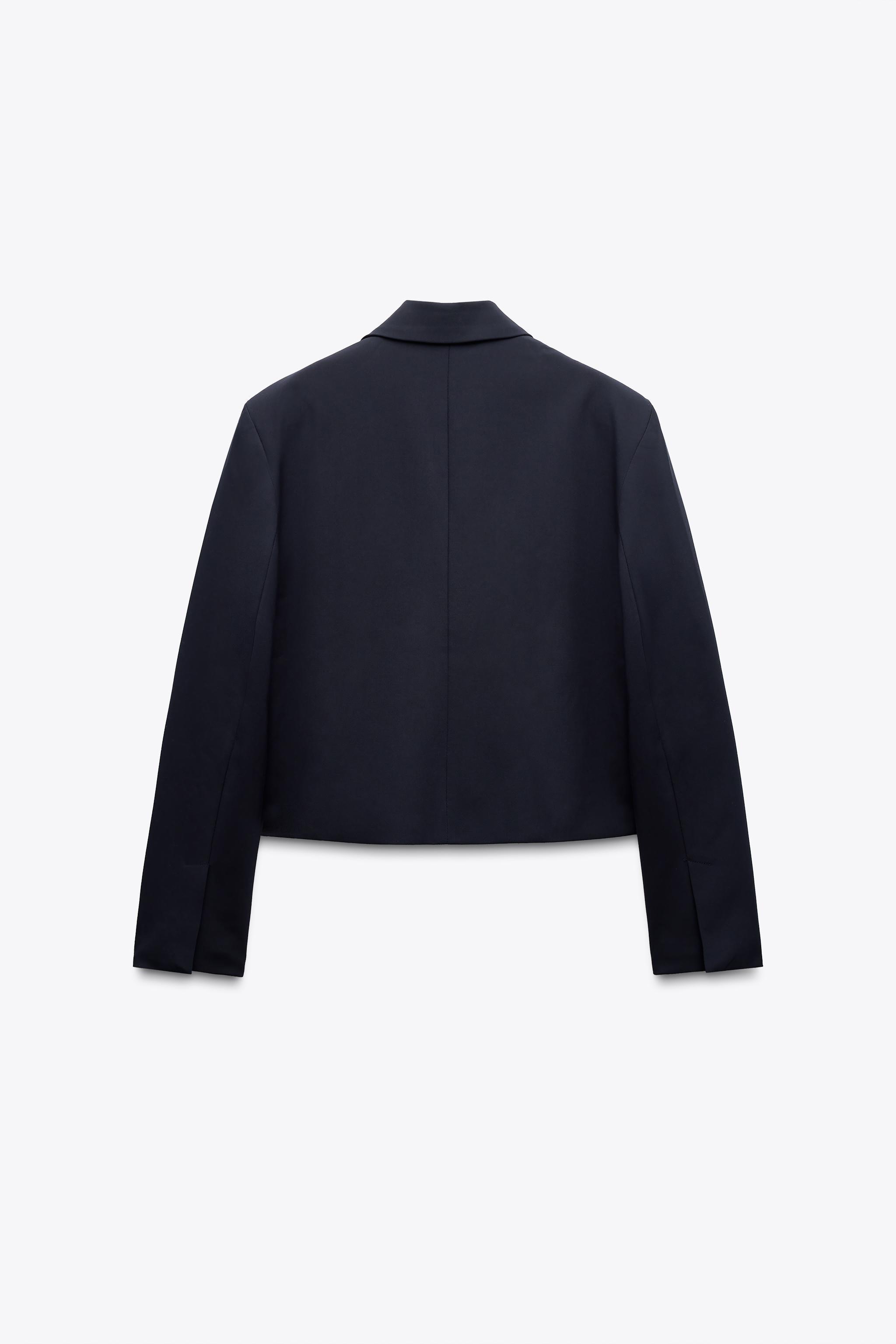 OVERSIZED CROP BLAZER Product Image